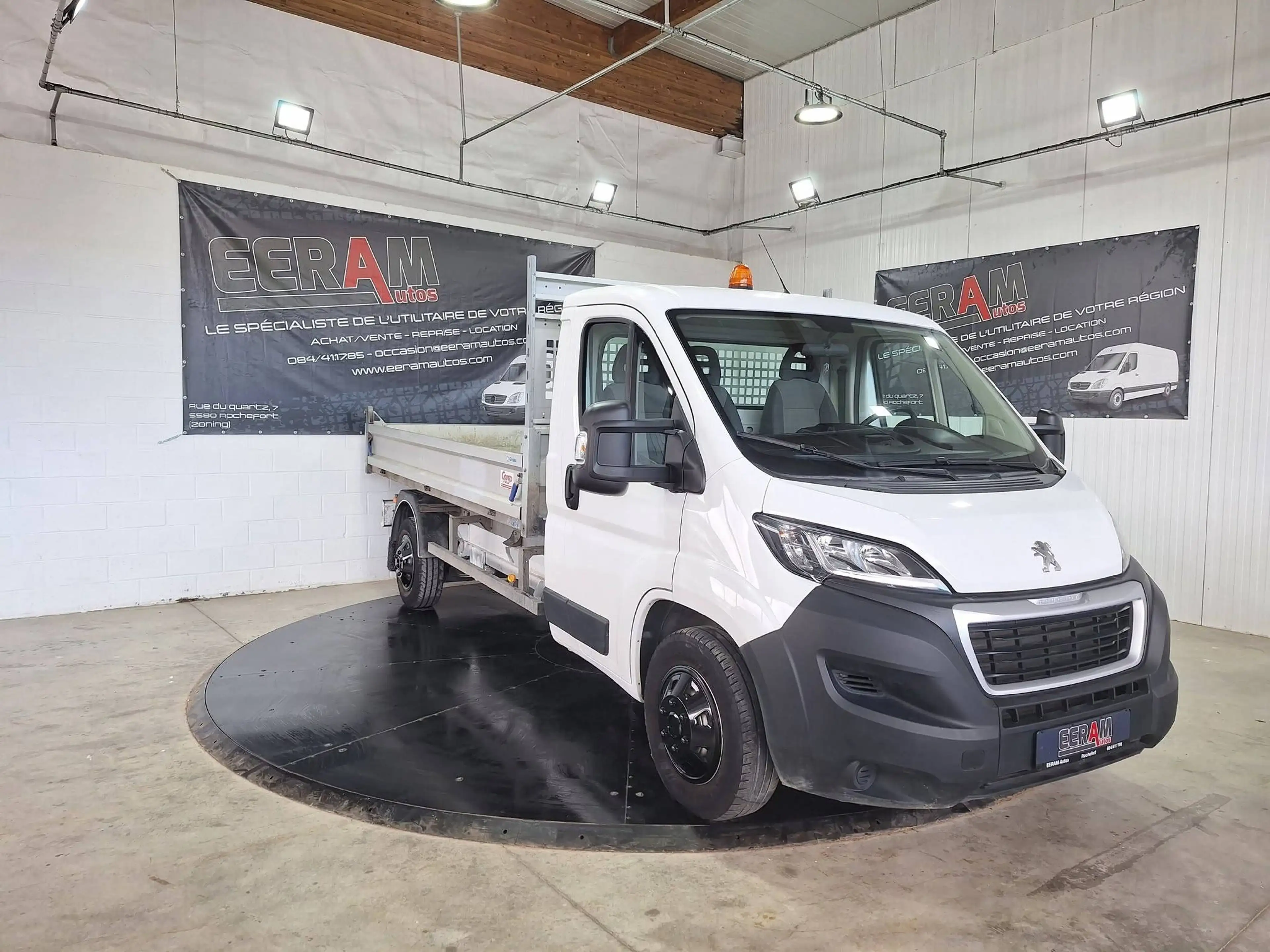 Peugeot Boxer plateau, benne basculante, 12 mois garantie, 1er propriétaire, carnet d'entretien — photo 2