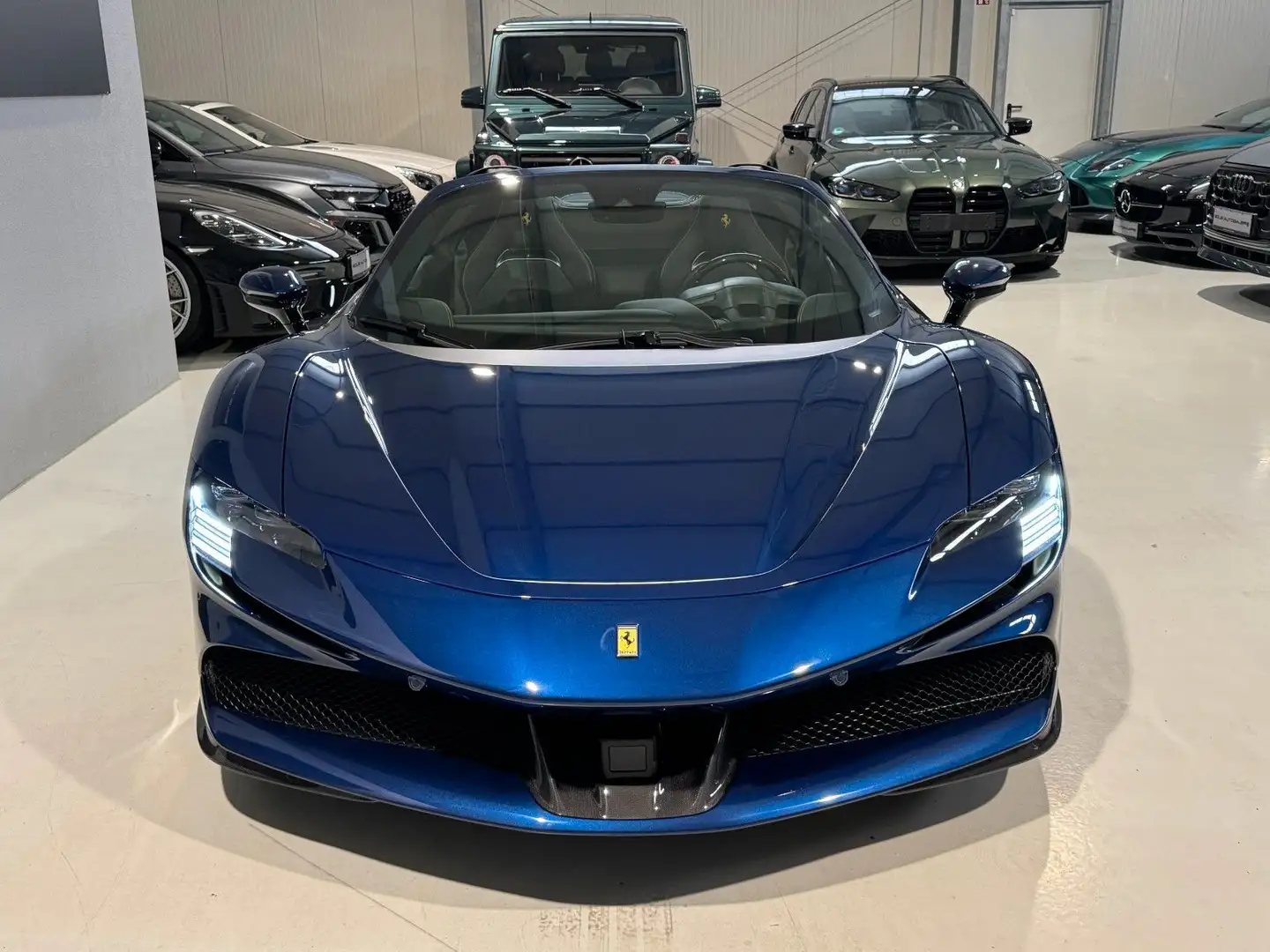 Ferrari SF90 Spider JBL Lift 6xCarbon Albastru - 2