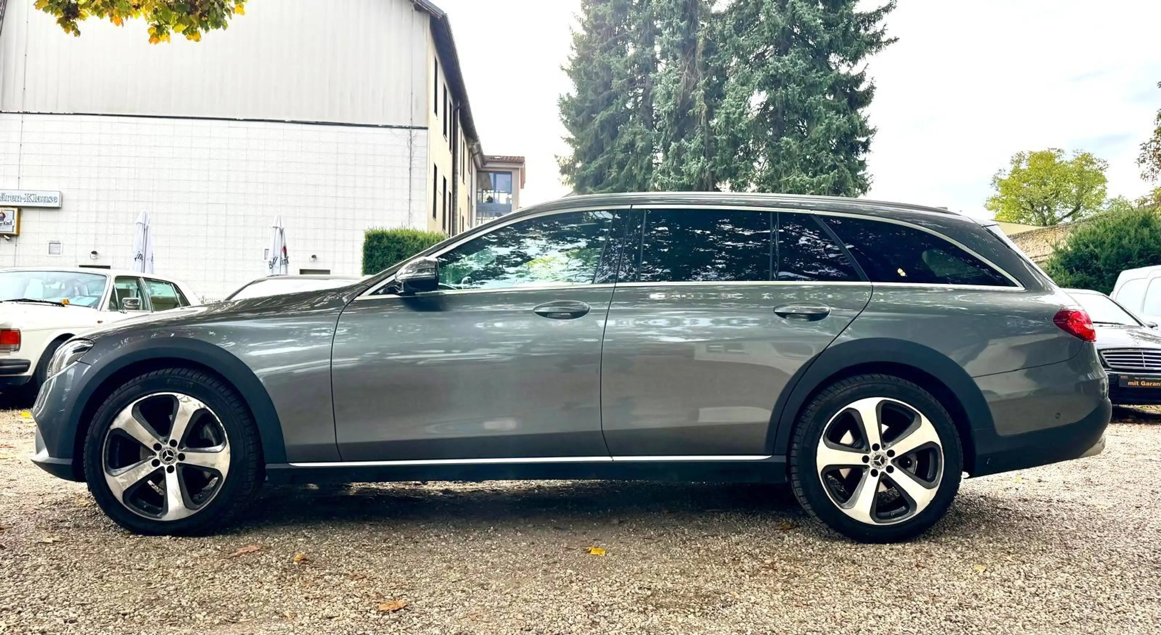 Mercedes-Benz E 220 E 220 d T All Terrain 4 MATIC Navi Euro 6 LED — photo 7