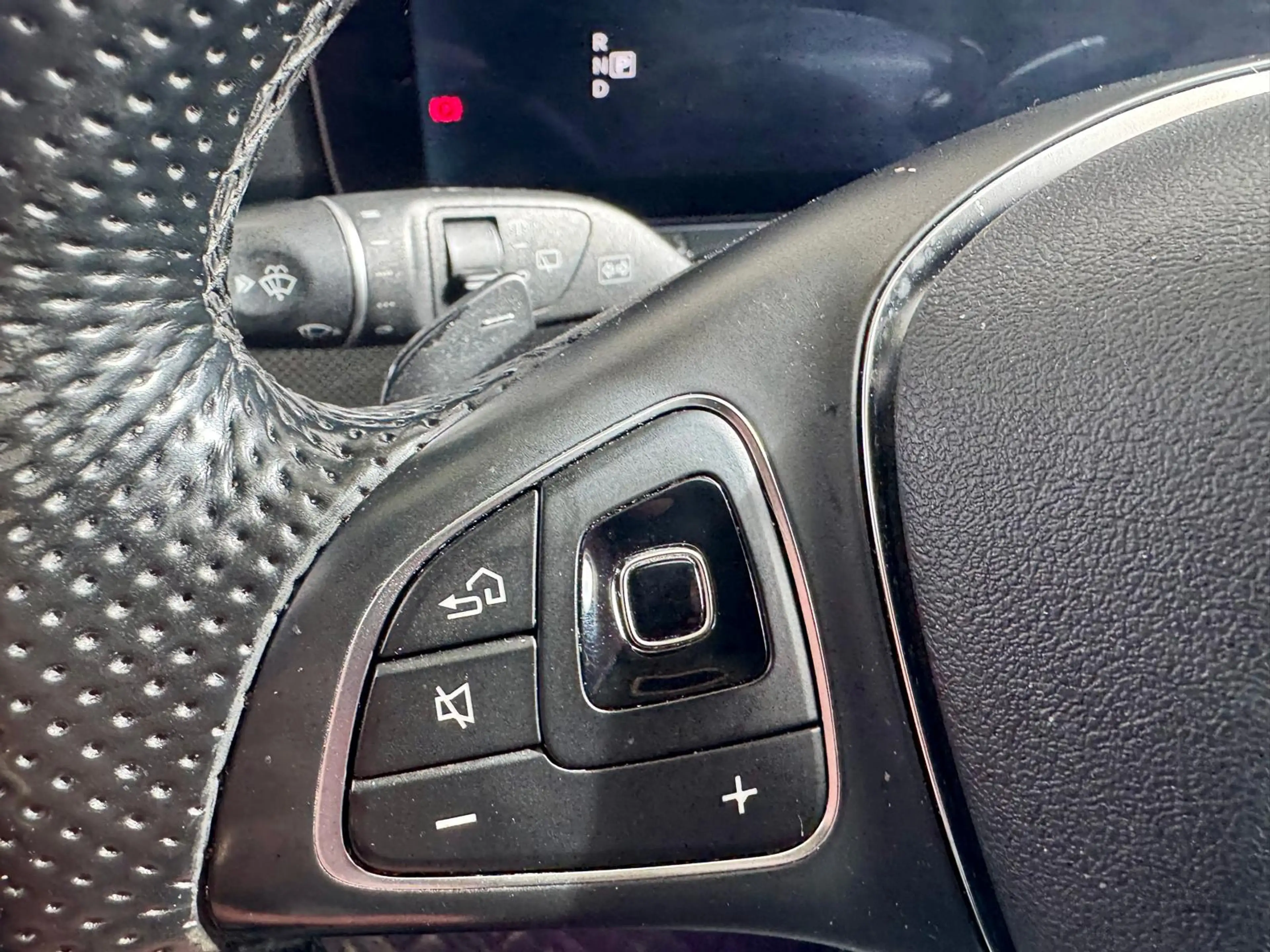 Mercedes-Benz E 220 E 220 d T All Terrain 4 MATIC Navi Euro 6 LED — photo 18