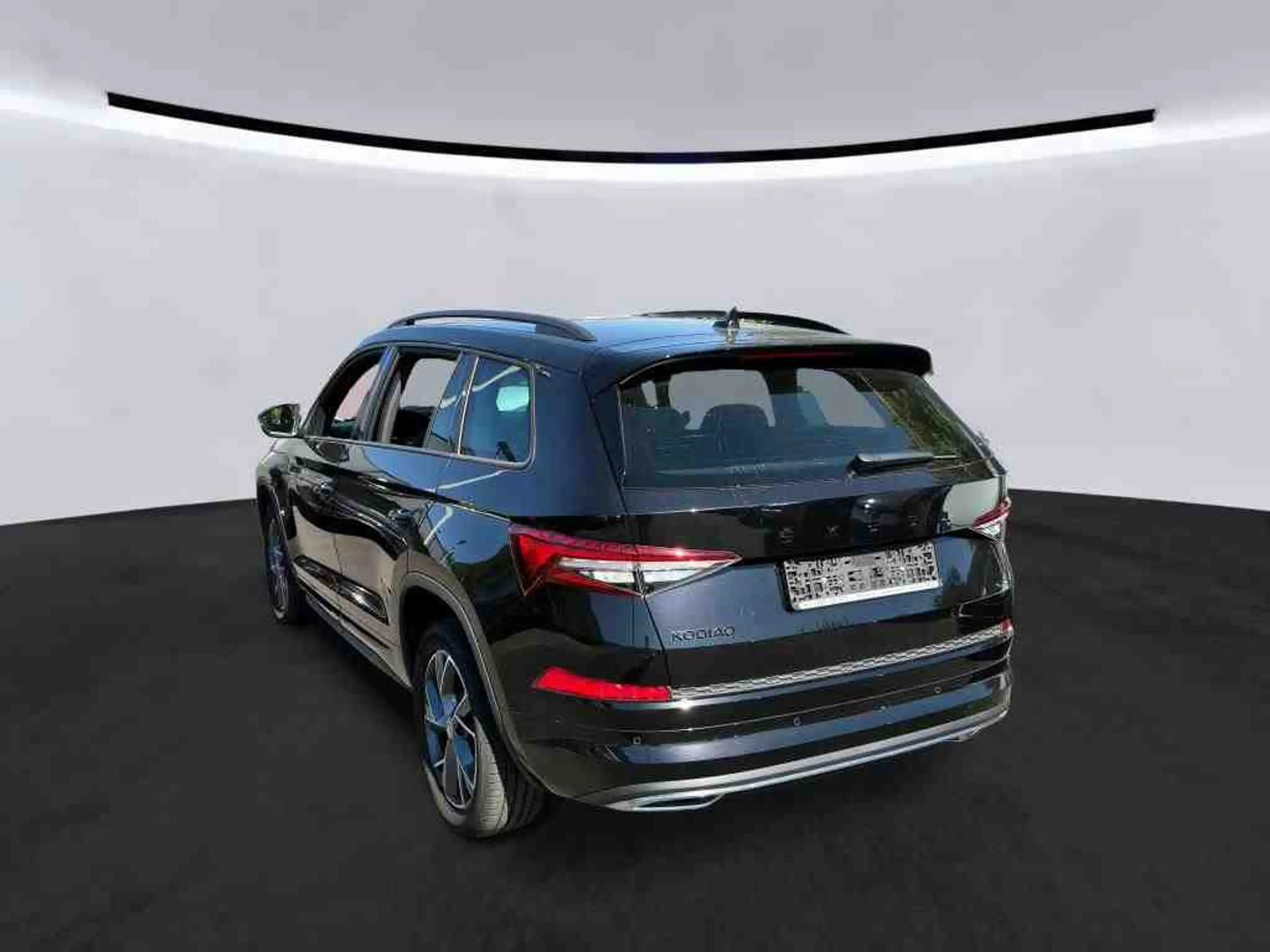 Skoda Kodiaq Sportline 2.0 TDI DSG 4x4 PANO AHK MATRIX — photo 5