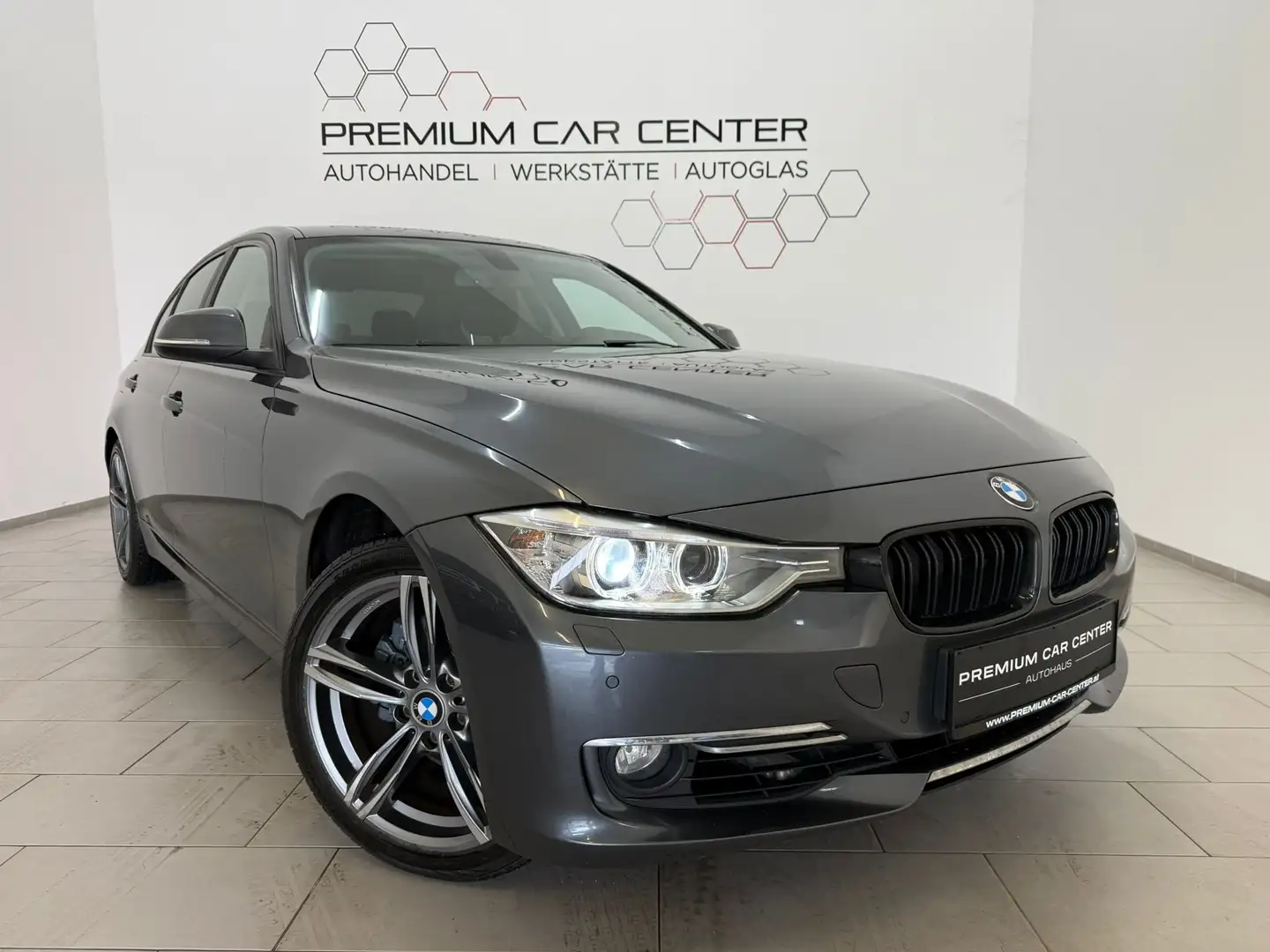 BMW 320 d F30 LED / XENON / NAVI / PDC / SPORTSITZE Grau - 1