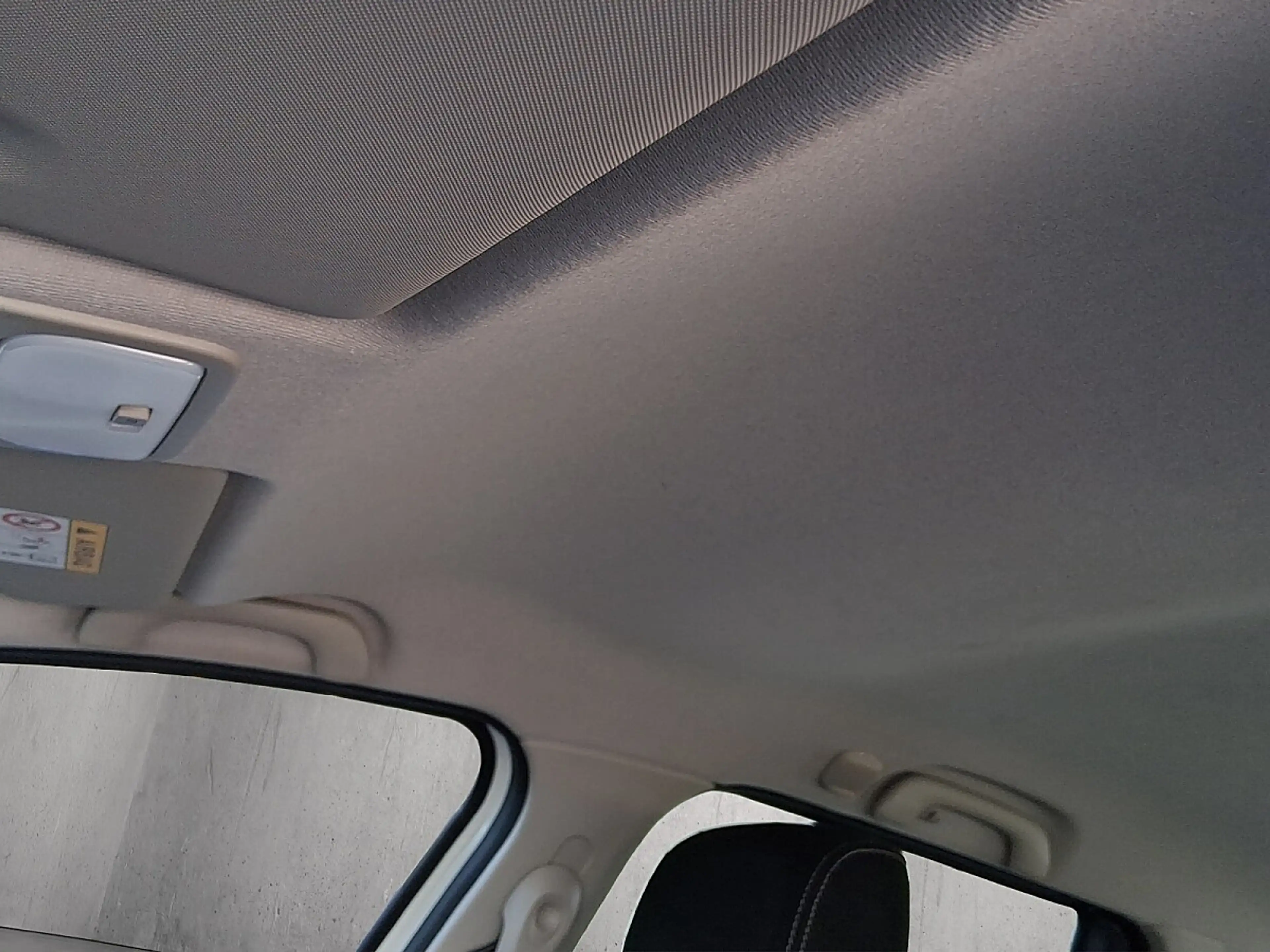 Renault Clio IV 0.9 TCe 75 Grandtour Life — photo 14