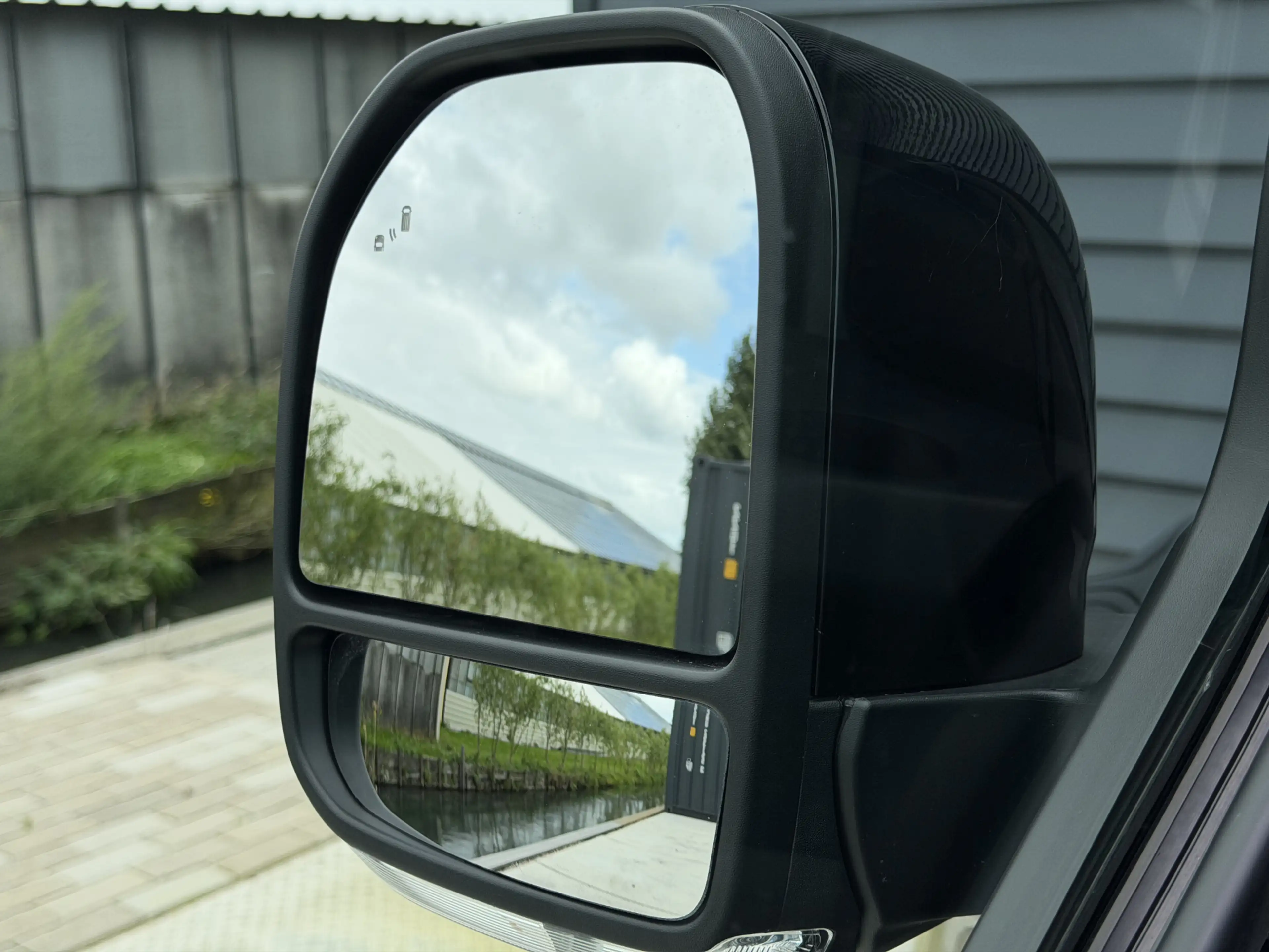 Ford E-Transit Cust. 320 L2H1 Sport 71 kWh DC | Next Level Editio — photo 7
