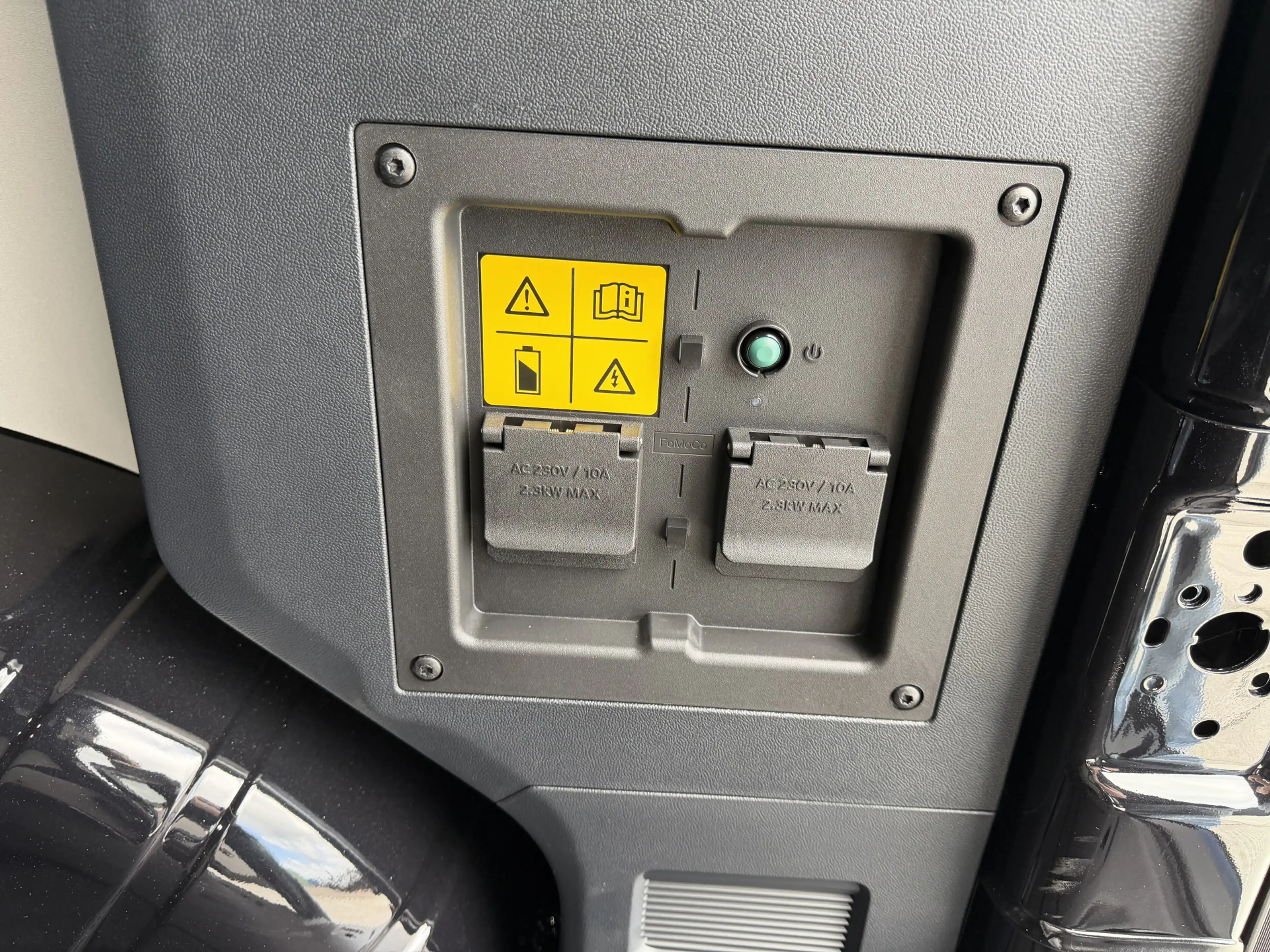 Ford E-Transit Cust. 320 L2H1 Sport 71 kWh DC | Next Level Editio — photo 14