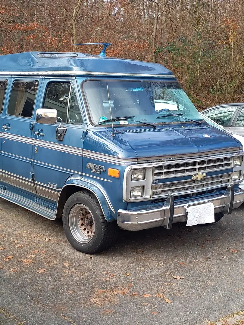 Chevrolet G Blau - 1