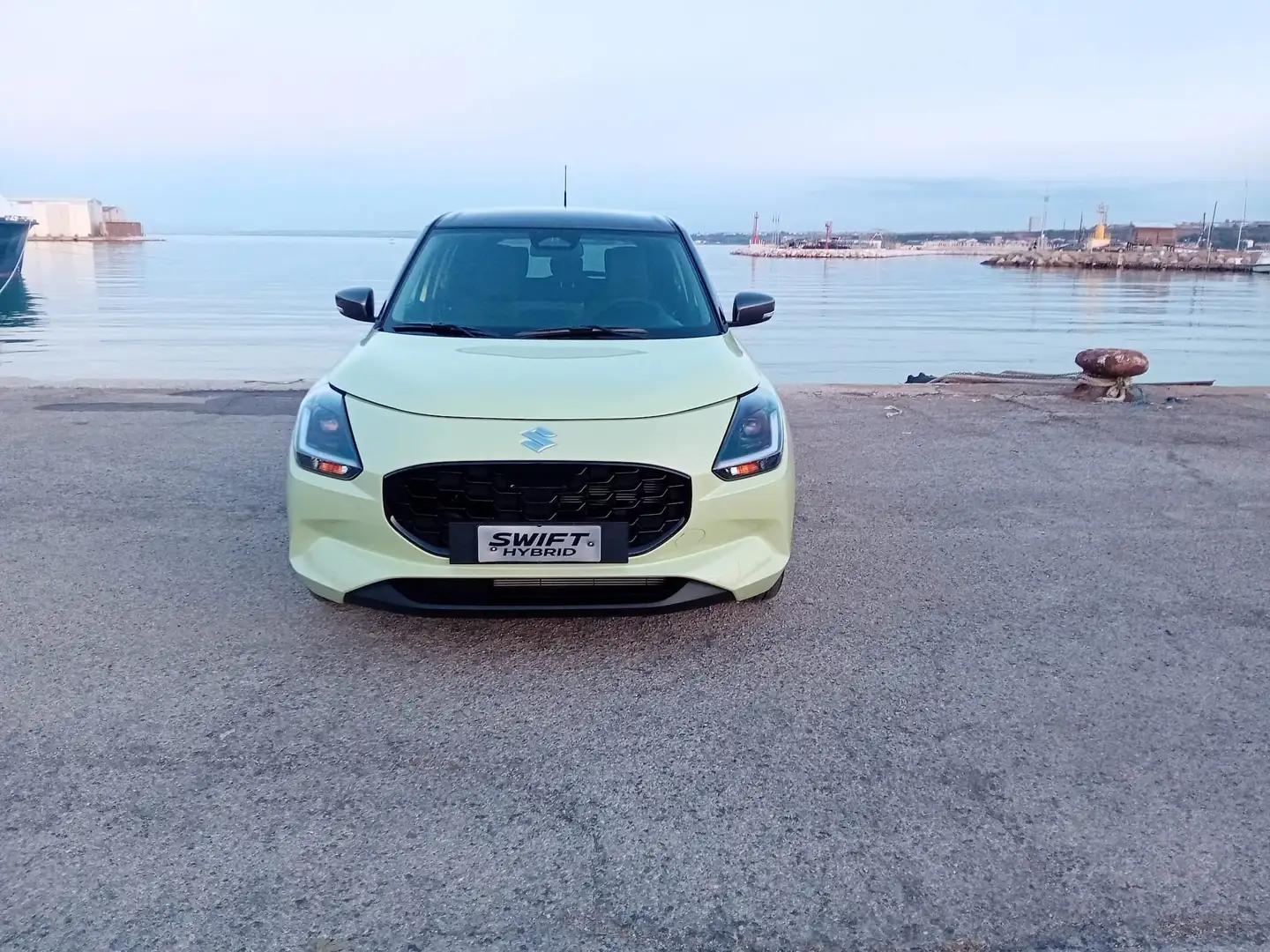 Suzuki Swift 1.2 HYBRID TOP - nuovo modello Bianco - 2