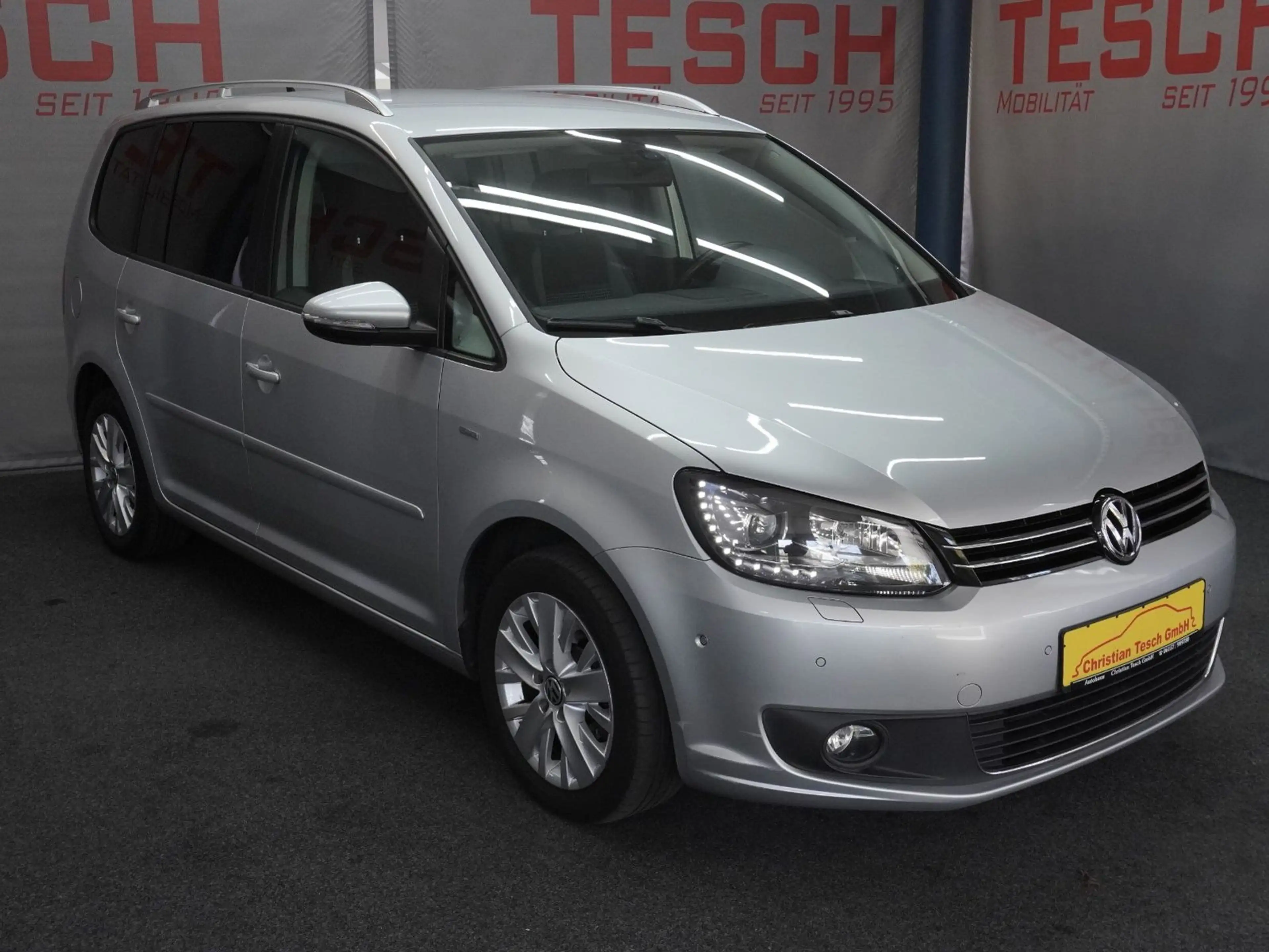 Volkswagen Touran "Life" 1.4 TSI DSG 7-Sitzer AHK NAV SHZ — photo 14