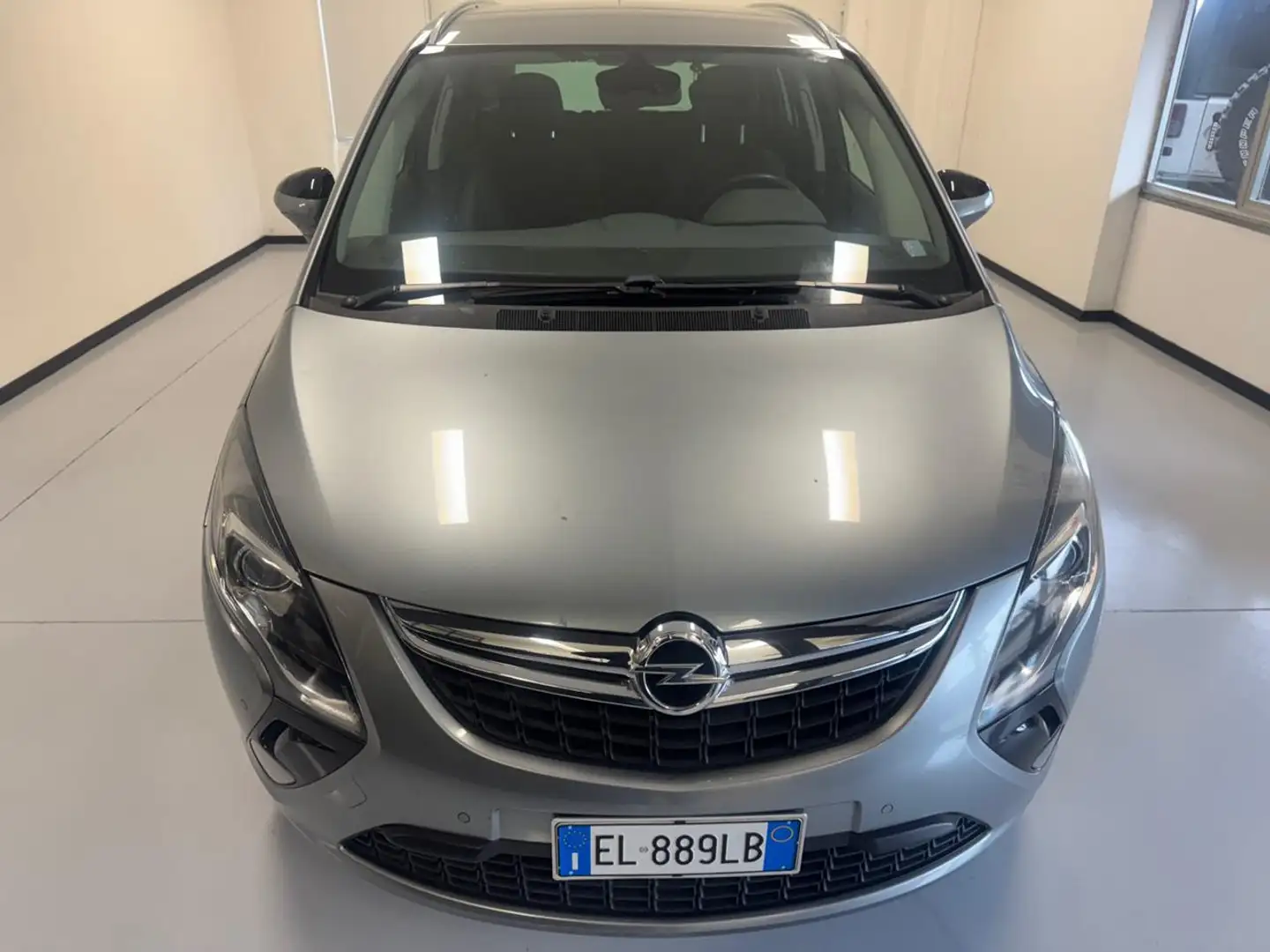 Opel Zafira 1.6 T EcoM 150CV Cosmo Grijs - 2