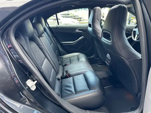Mercedes-Benz A-Class view 13