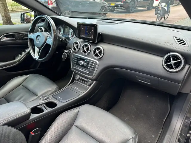 Mercedes-Benz A-Class view 11