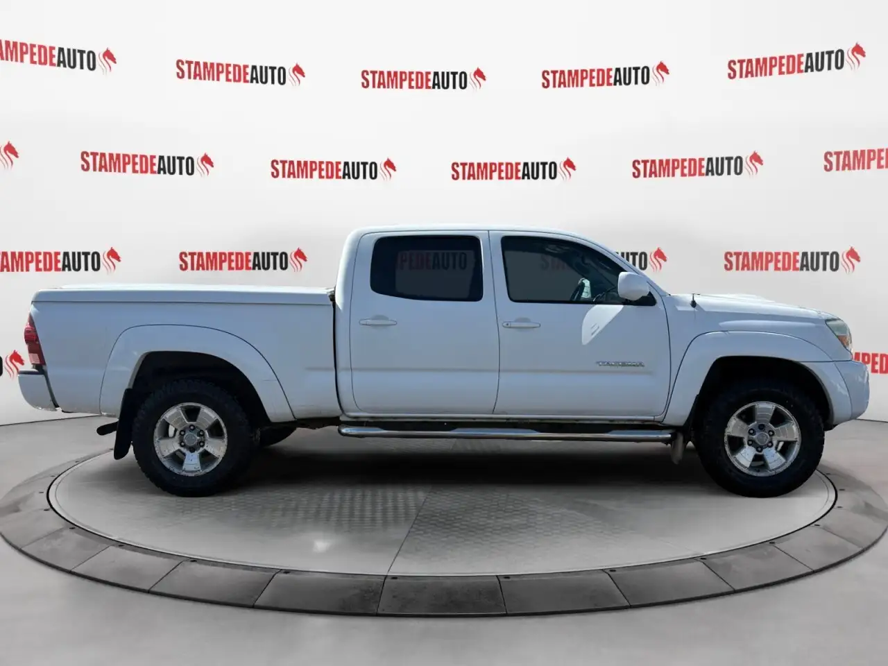Toyota Tacoma снимка Toyota Tacoma