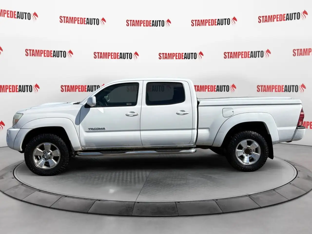 Toyota Tacoma снимка Toyota Tacoma