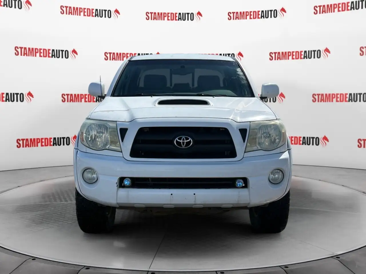 Toyota Tacoma снимка Toyota Tacoma