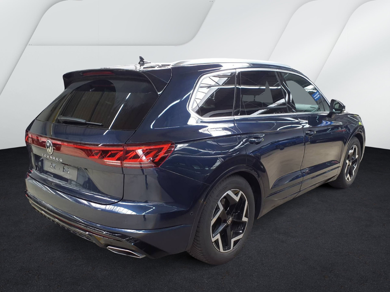 Volkswagen Touareg R-Line 3.0TDI +AHK+STDHZ+LUFT+ — photo 3