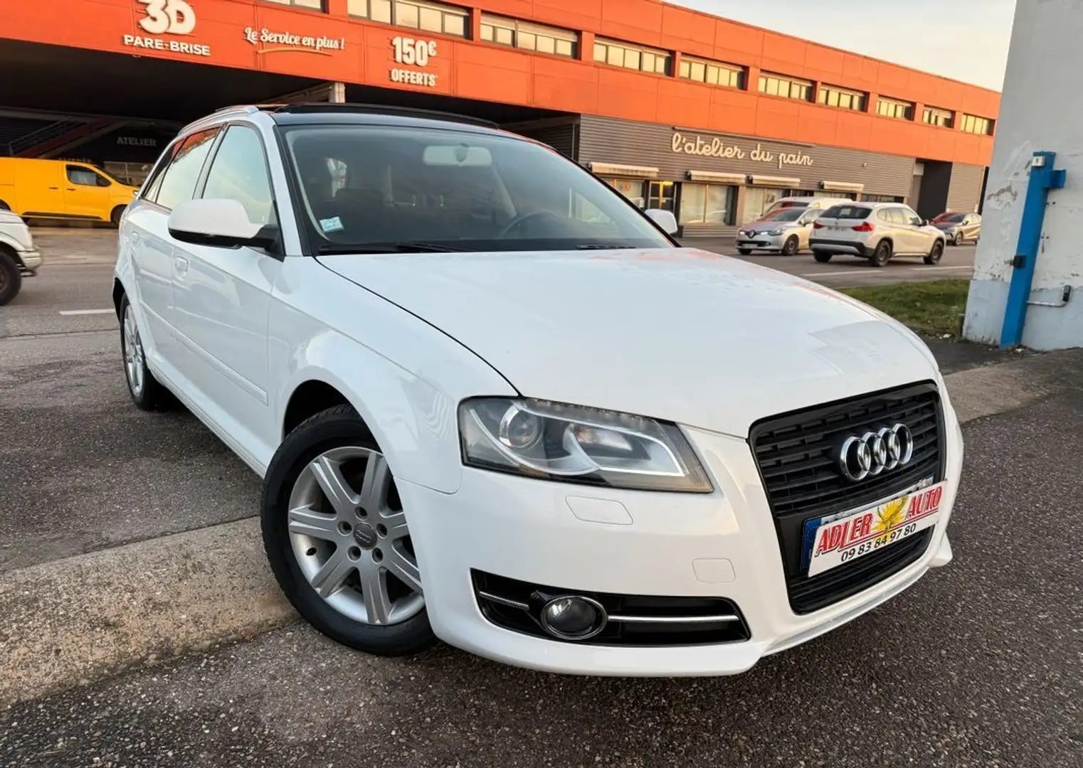 Audi A3 1.8 TFSI 160ch Ambition Luxe Quattro Boite rapport 6 Blanc - 1