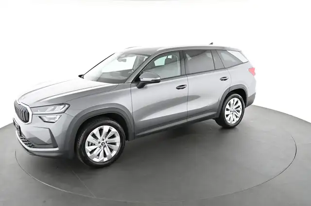 Skoda Kodiaq view 3
