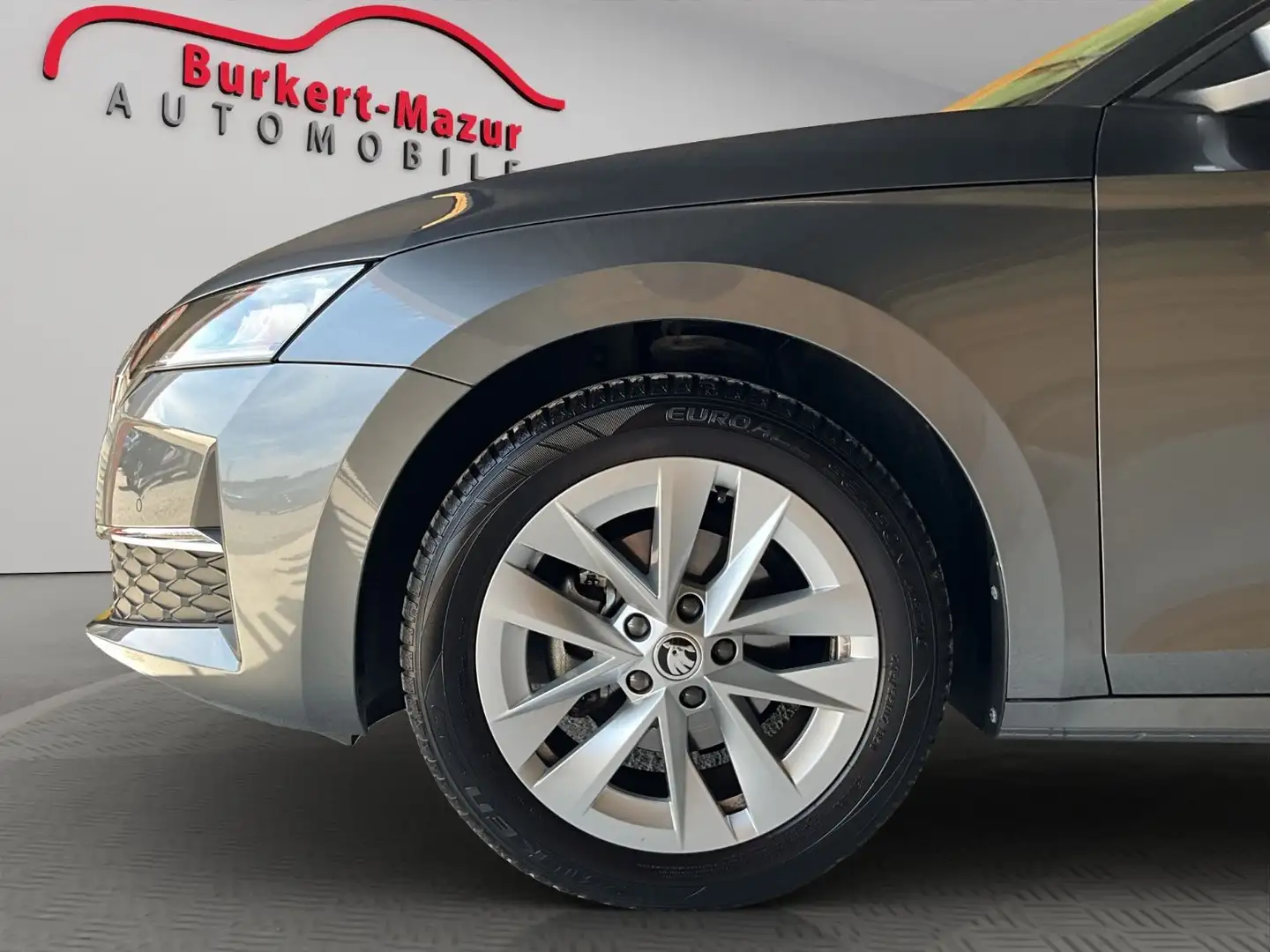 Skoda Octavia 1.5 TSI mHEV Selection*AHK* Grau - 2