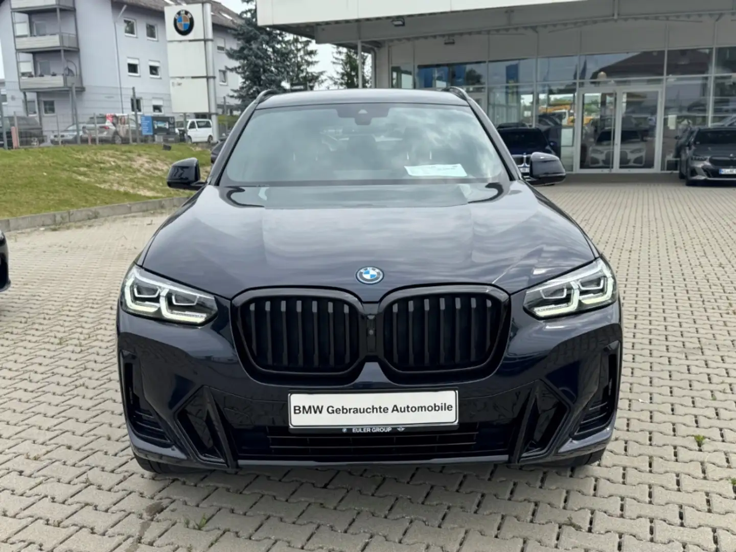 BMW X3 xDrive 30e M-Sport 19'' AHK Navi Akkustikglas HiFi Schwarz - 2
