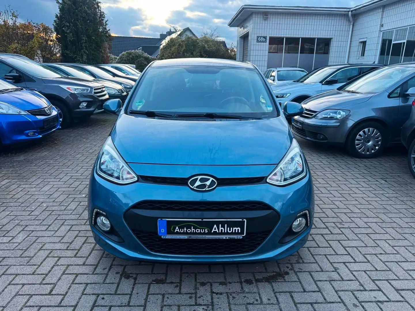 Hyundai i10 Passion Lenkradhzg. Sitzhzg. 8-Fach MF-Lenkr - 2