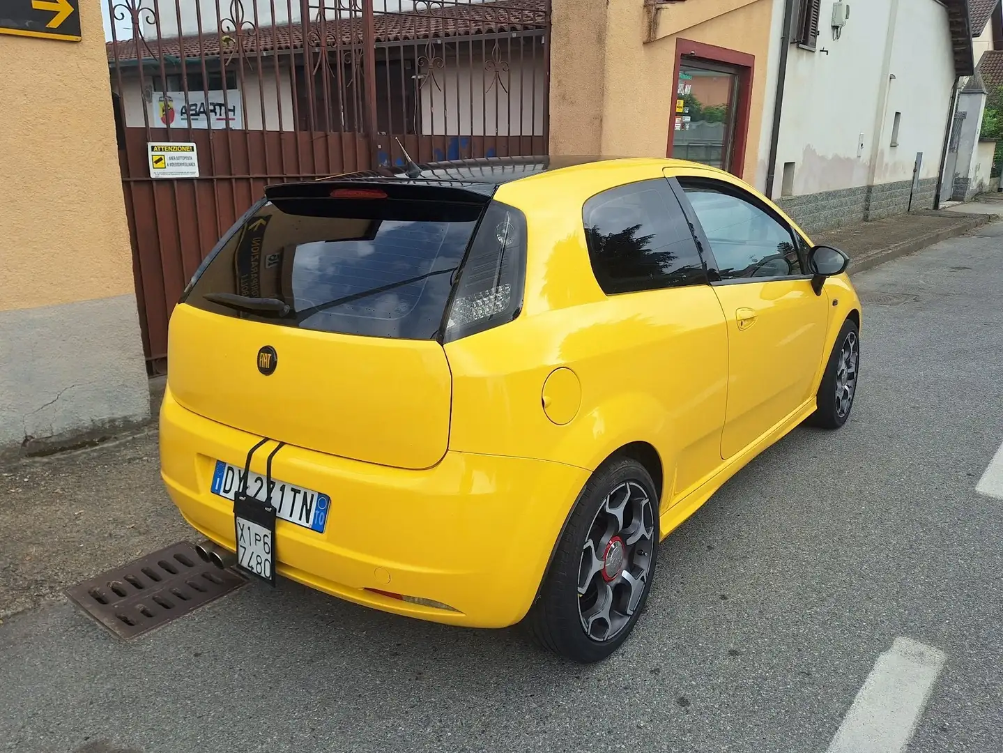 Fiat Grande Punto 3p 1.4 tjt Sport 120cv FL - 2