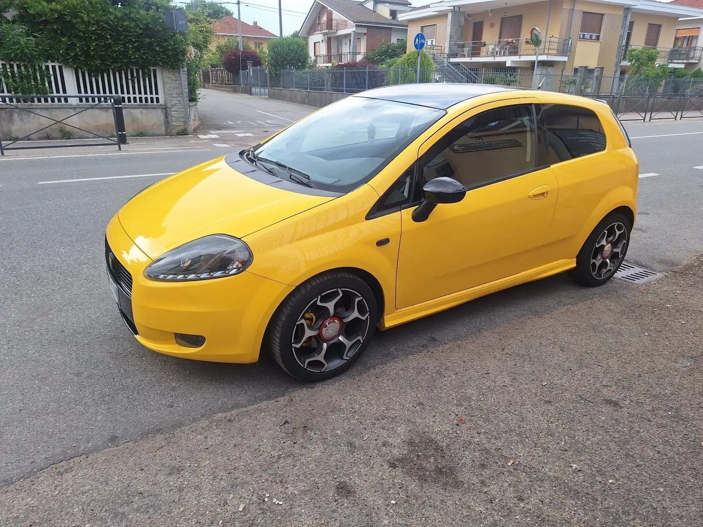 Fiat Grande Punto 3p 1.4 tjt Sport 120cv FL - 1