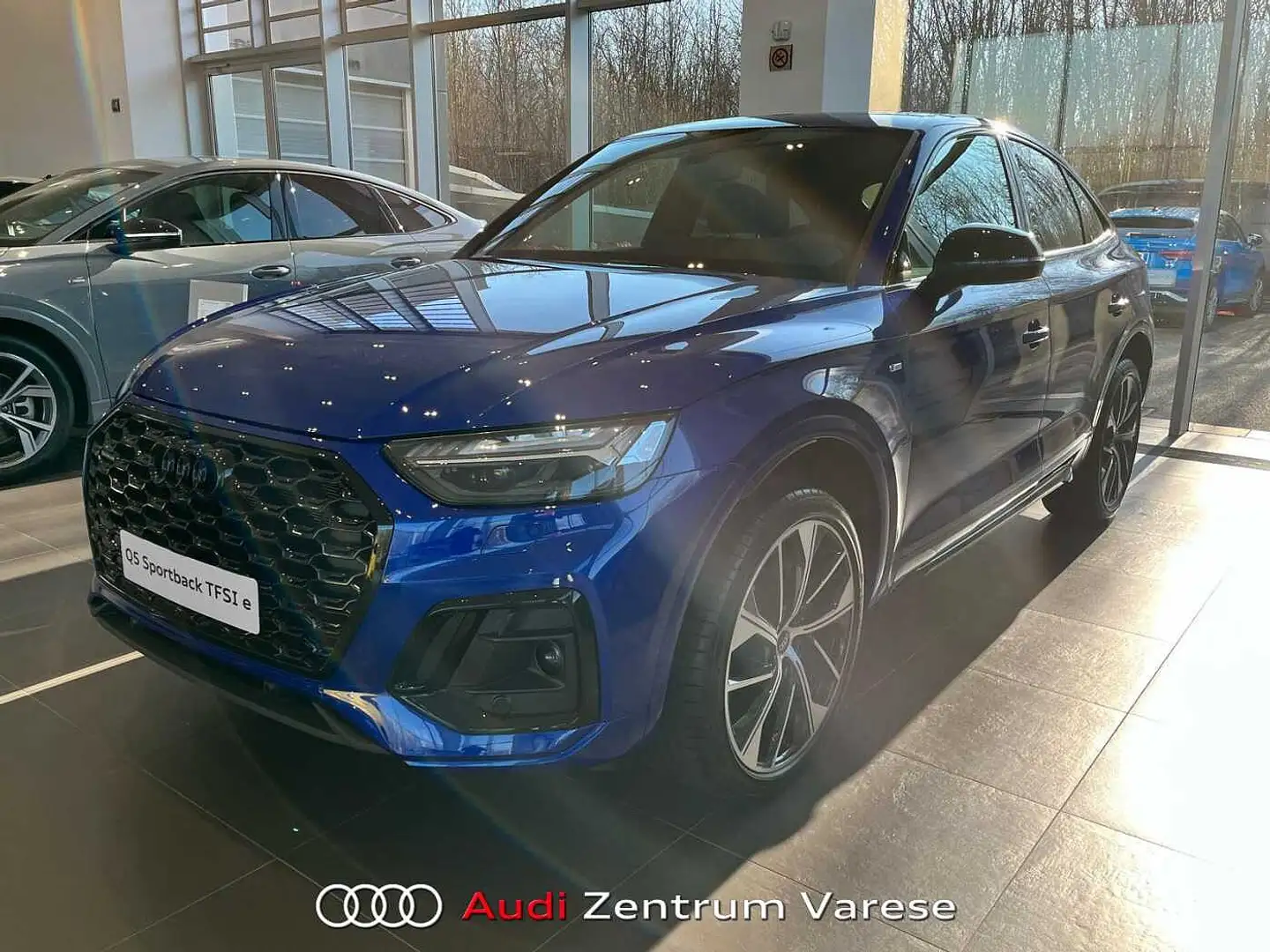 Audi Q5 Sportback 50 TFSI-E 299cv Quattro Stronic Identity Blu/Azzurro - 1