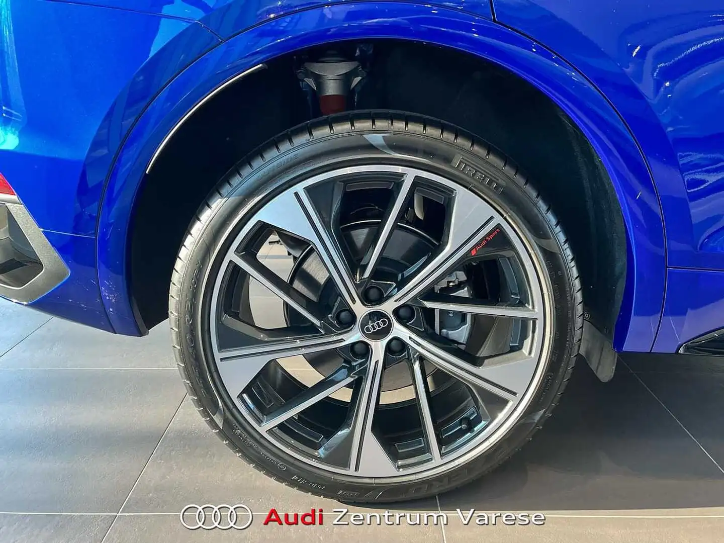 Audi Q5 Sportback 50 TFSI-E 299cv Quattro Stronic Identity Blu/Azzurro - 2