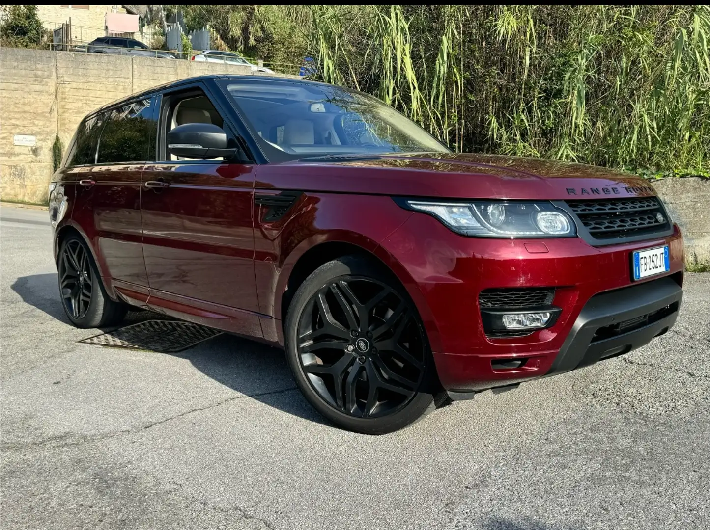 Land Rover Range Rover Sport HSE 3.0 tdV6 auto my16 E6 cerchi 22" Rosso - 1