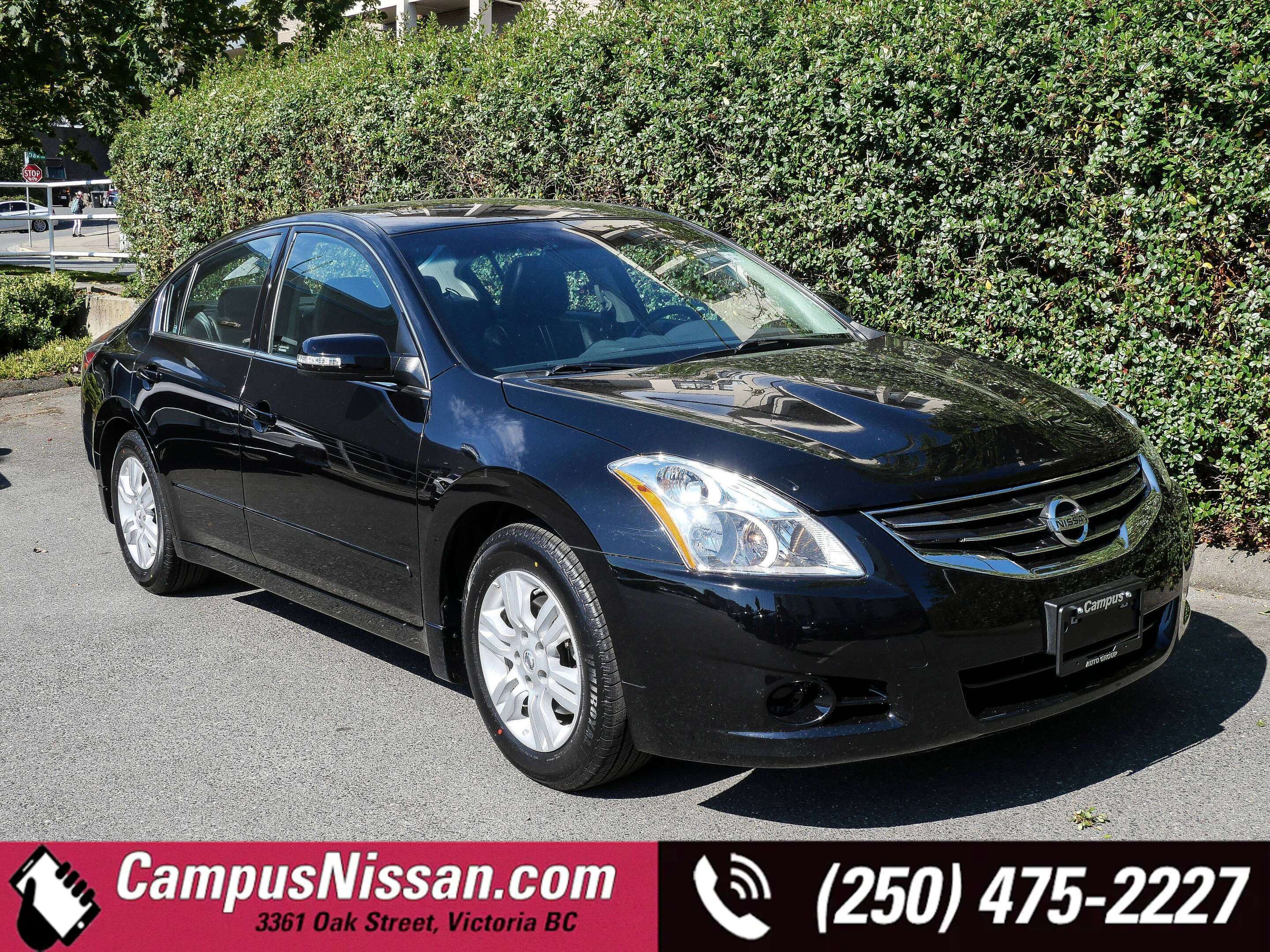 Black 2010 Nissan Altima Sedan Front-Wheel Drive Automatic