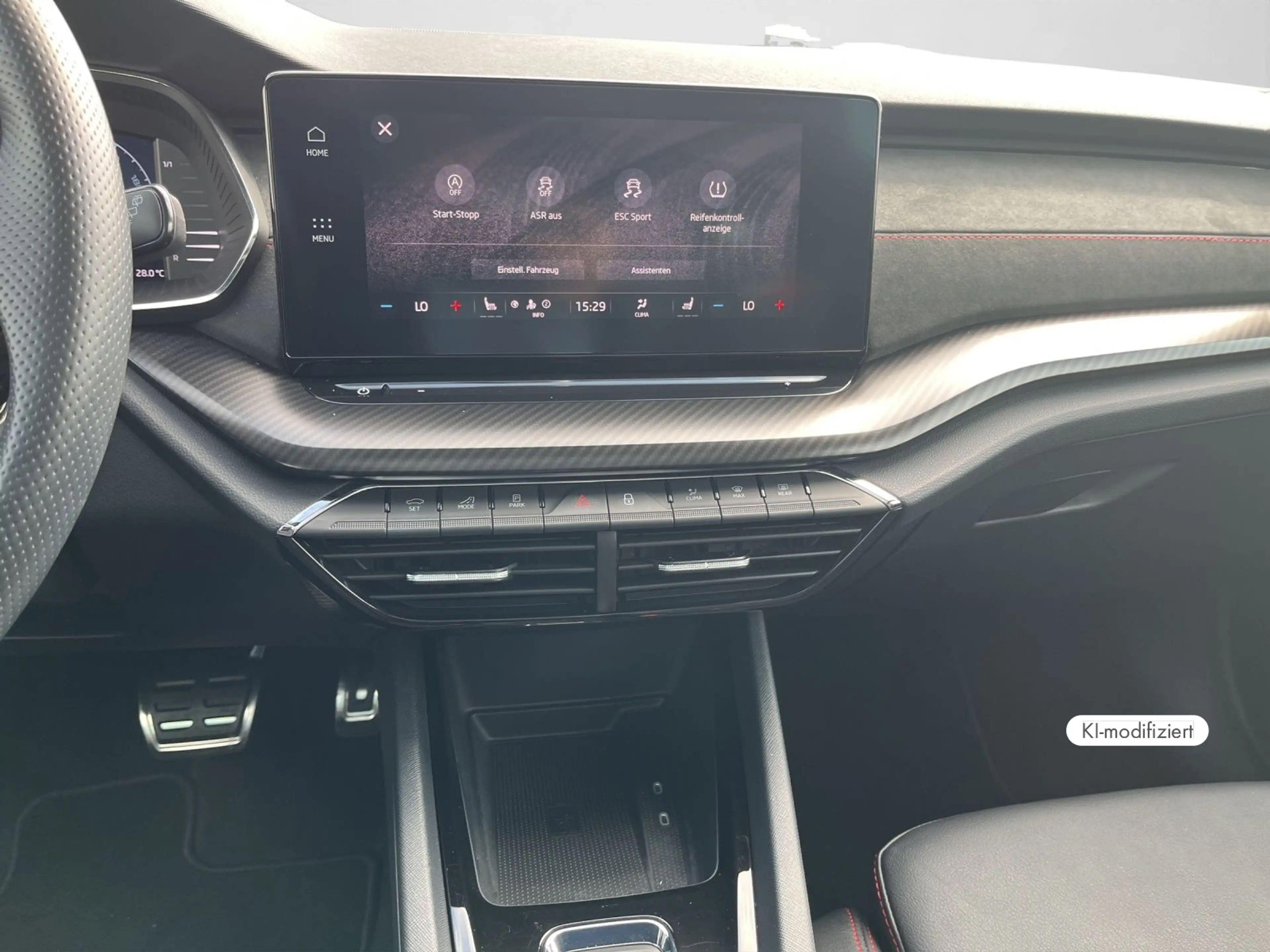 Skoda Octavia Combi RS 2.0 TSI DSG MATRIX PANO AHK 360 — photo 12