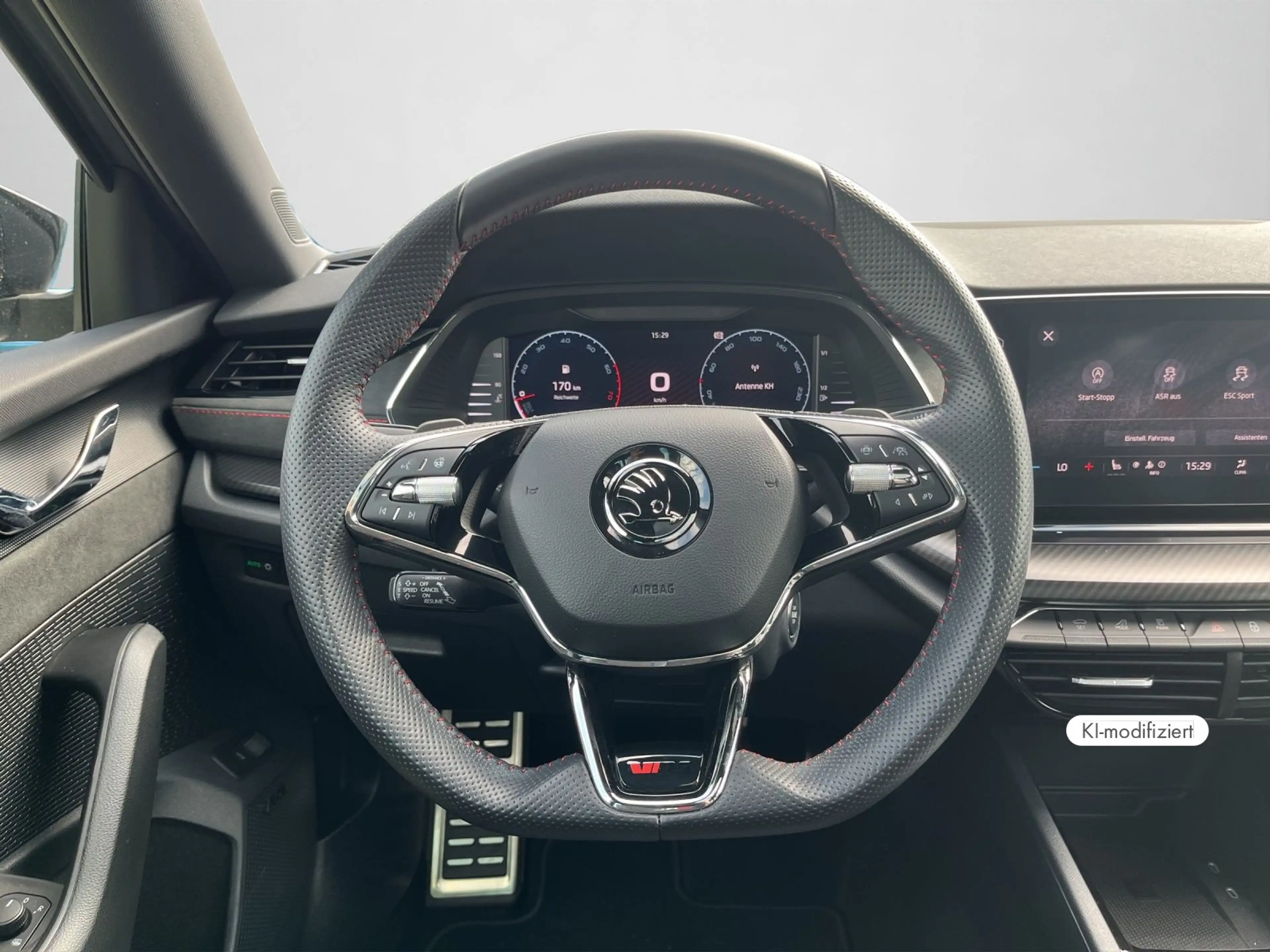 Skoda Octavia Combi RS 2.0 TSI DSG MATRIX PANO AHK 360 — photo 10