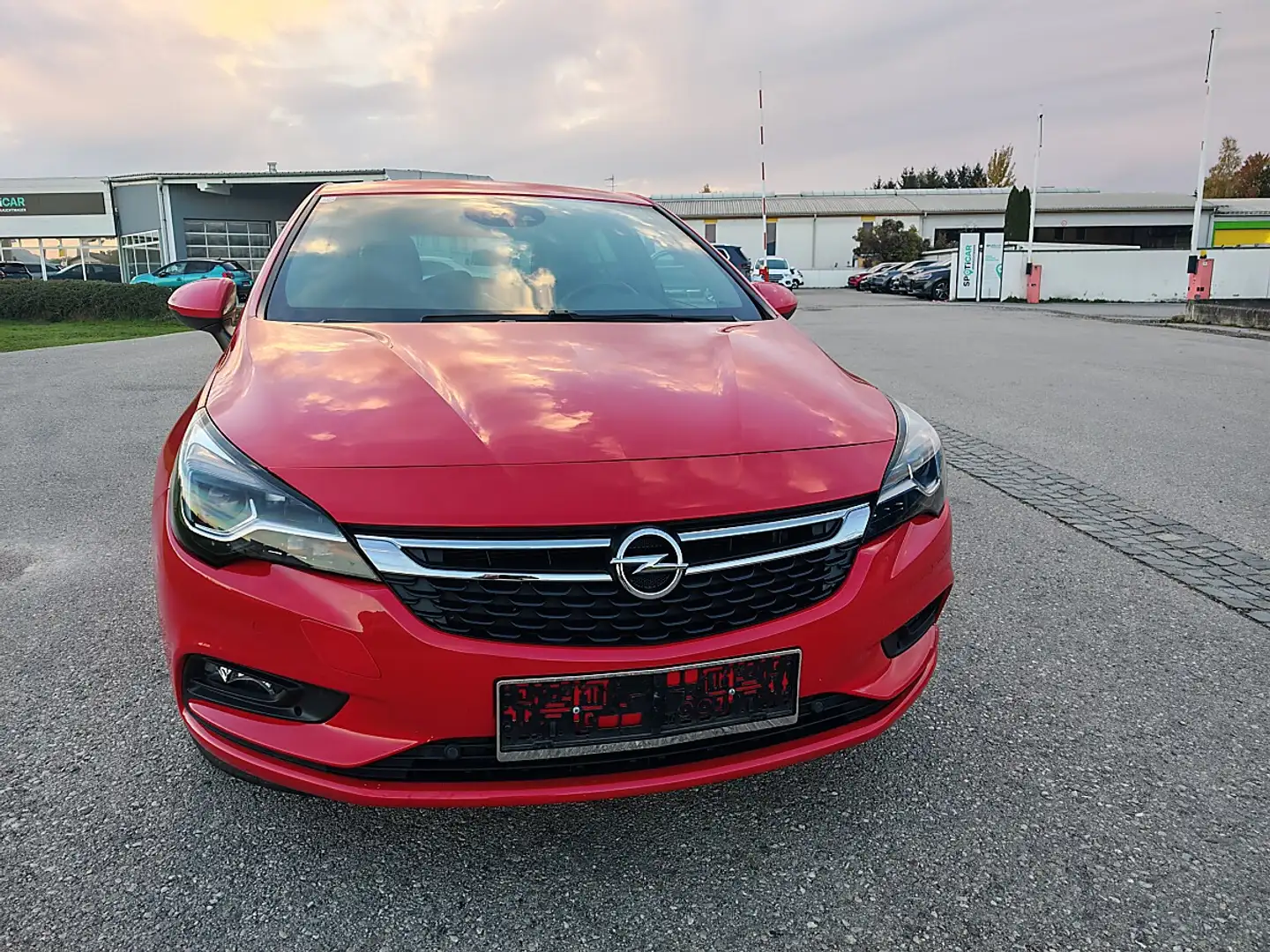 Opel Astra 1,4 Turbo Ecotec Direct Injection Innovation St... Rot - 2