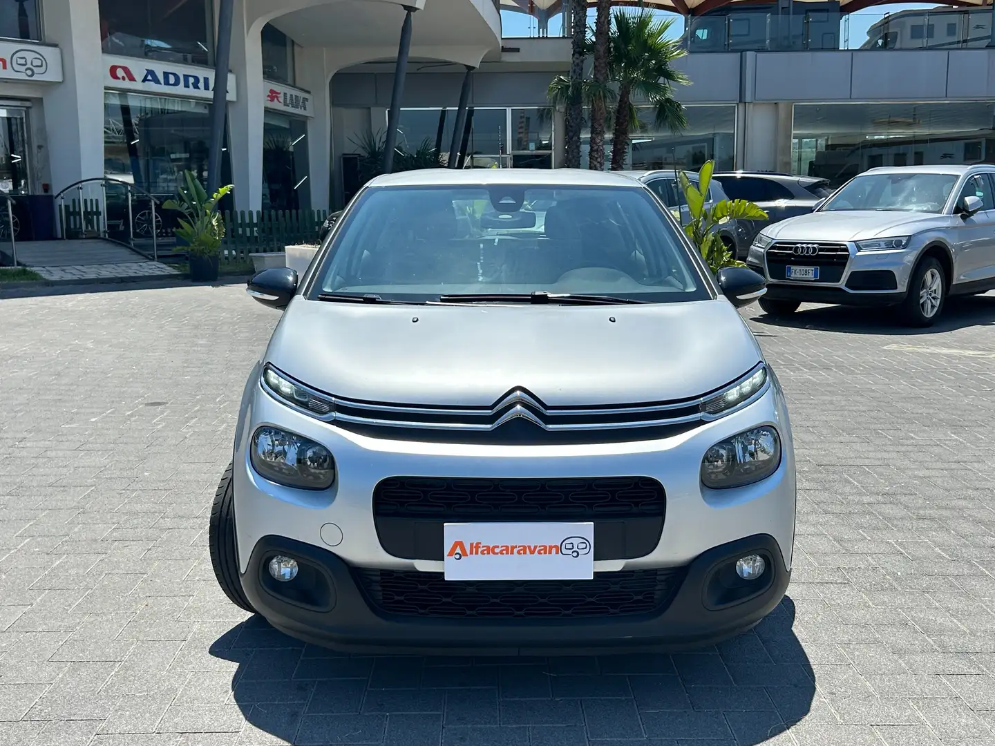 Citroen C3 C3 1.6 bluehdi Feel Zilver - 2