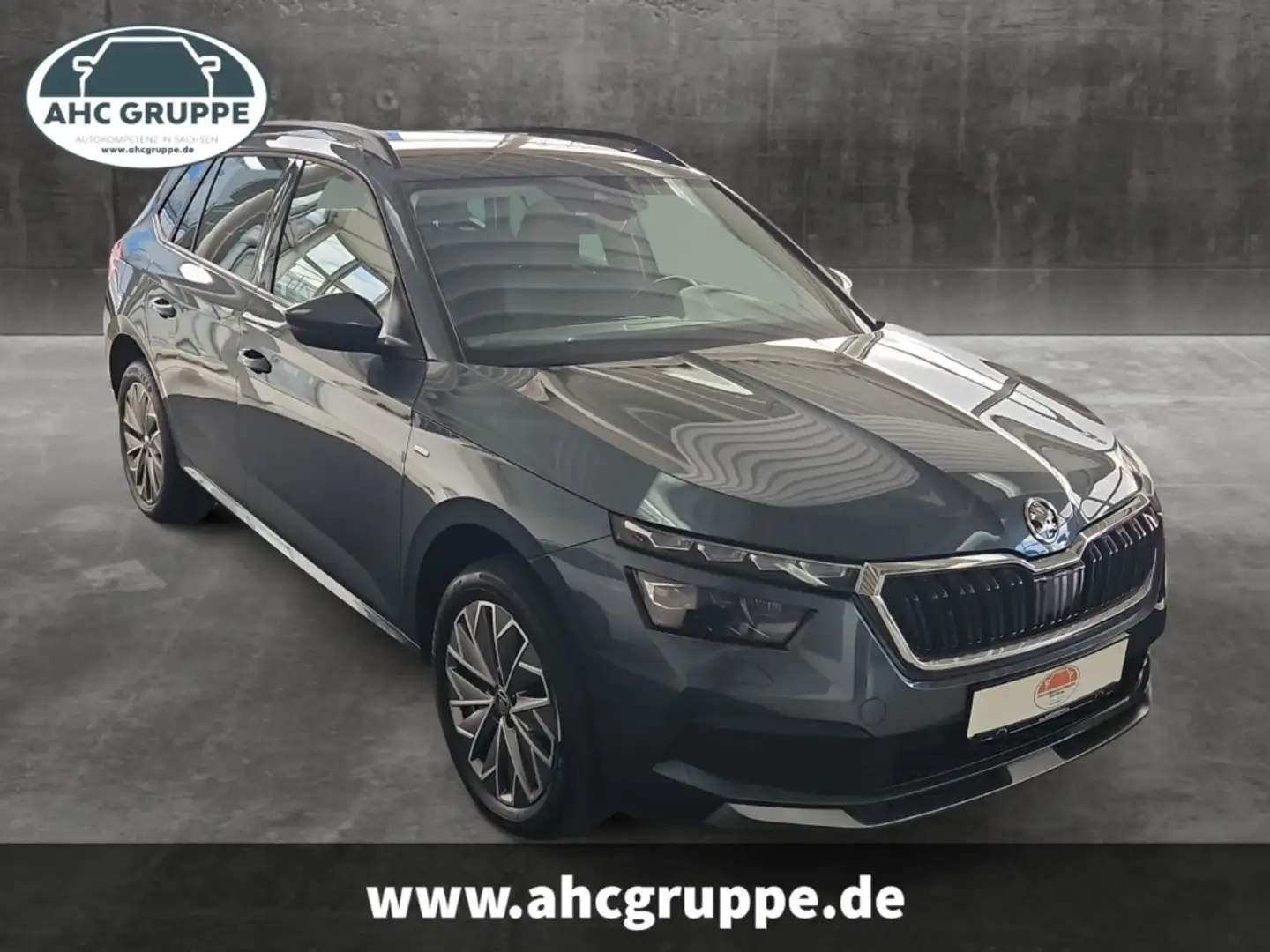 Skoda Kamiq 1.5 TSI Clever LED+APP+SHZ+2xPDC+RFK+KESSY Grau - 2