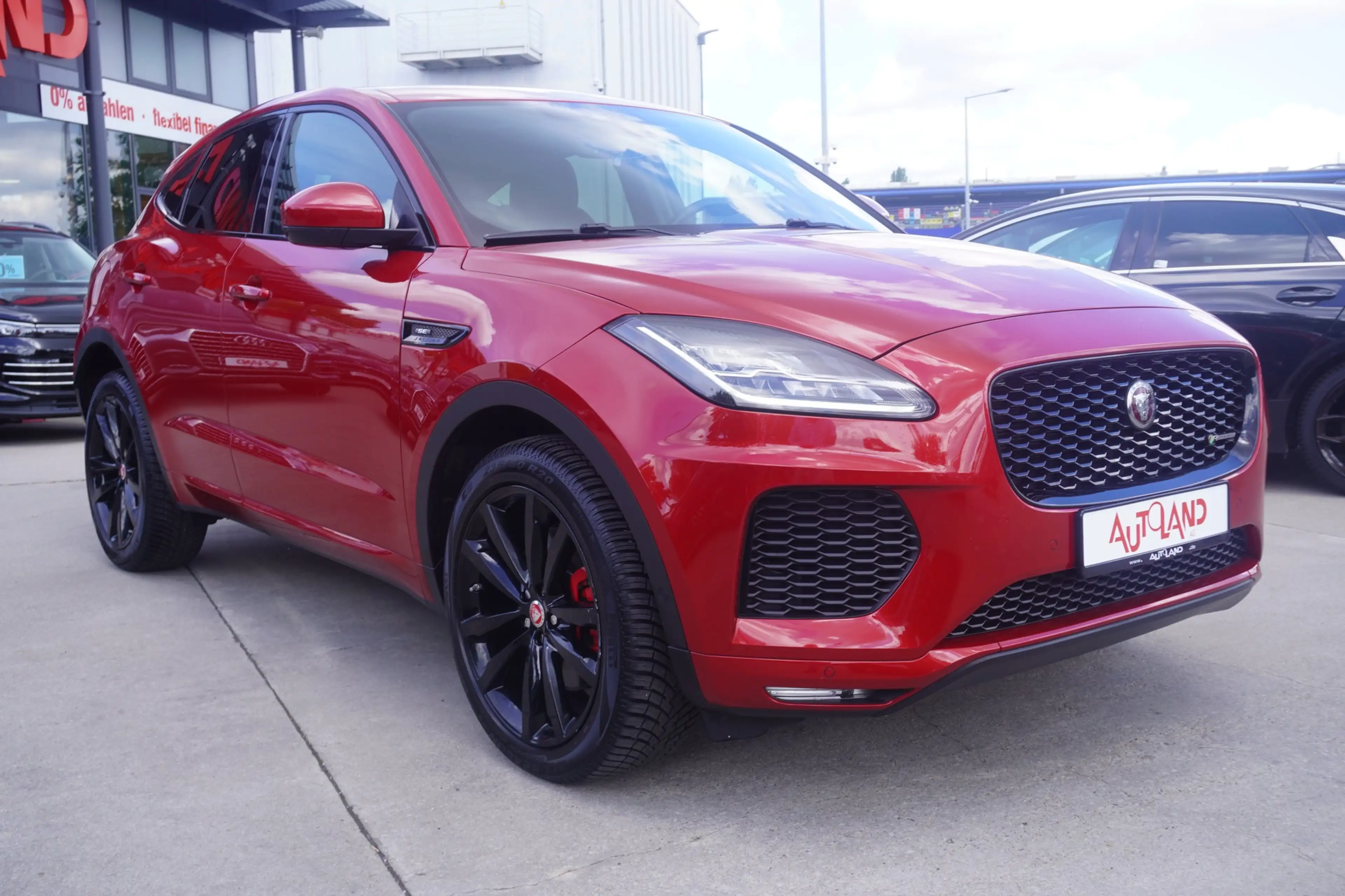 Jaguar E-Pace E-PACE 2.0 R-Dynamic SE AWD LED Navi Panorama — photo 5
