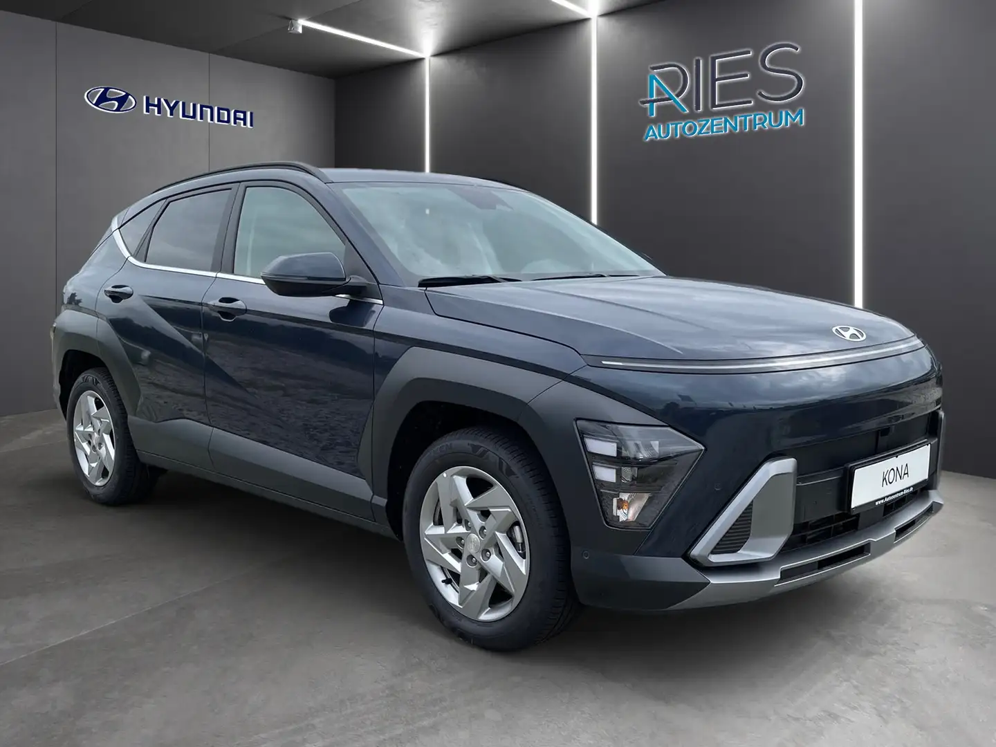 Hyundai KONA 1.6 T-GDI 360*KlimaA*LED*Navi*SHZ*el.Heck Blu/Azzurro - 2