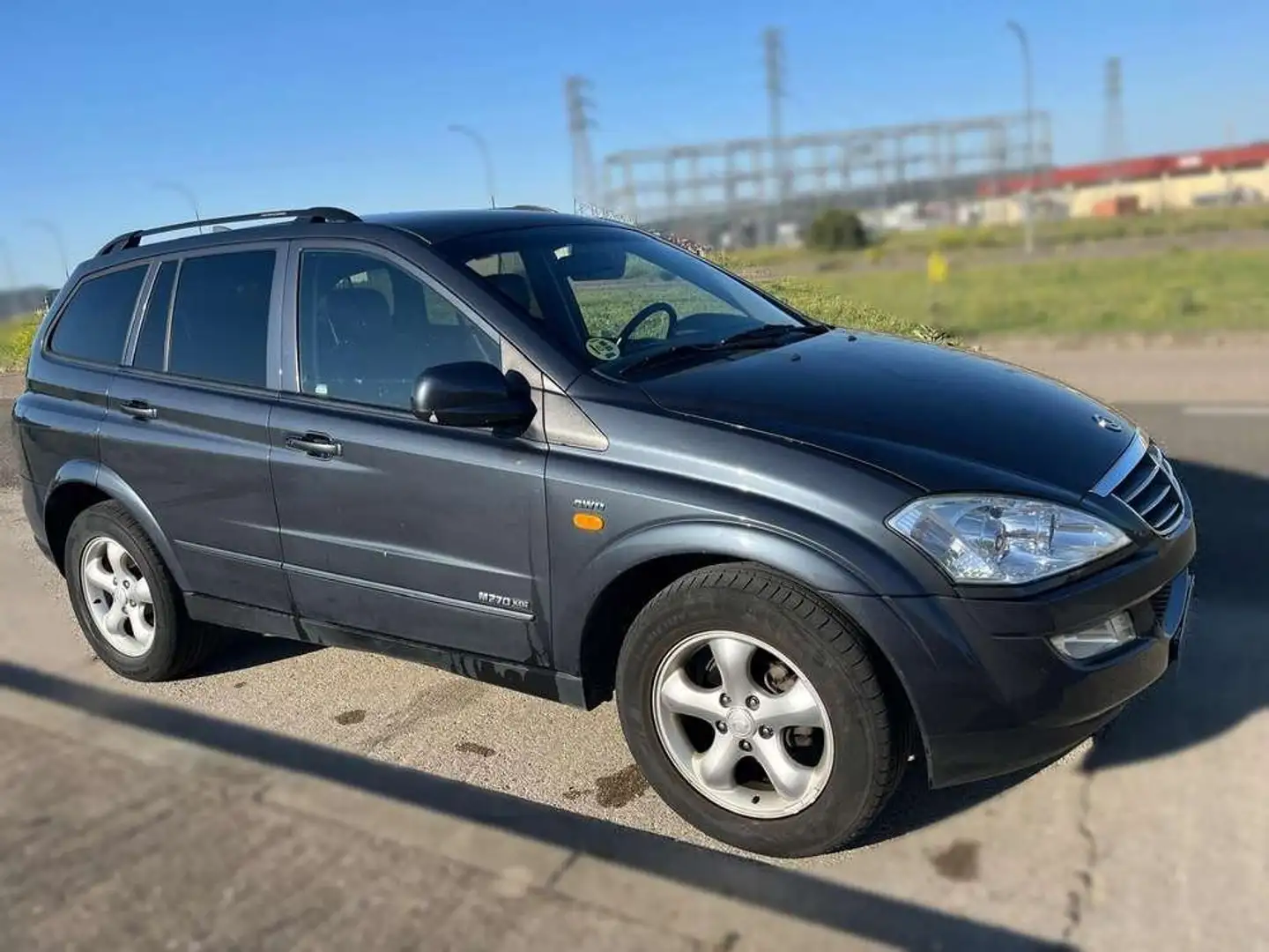 SsangYong Kyron 270Xdi Limited Aut. Grau - 1