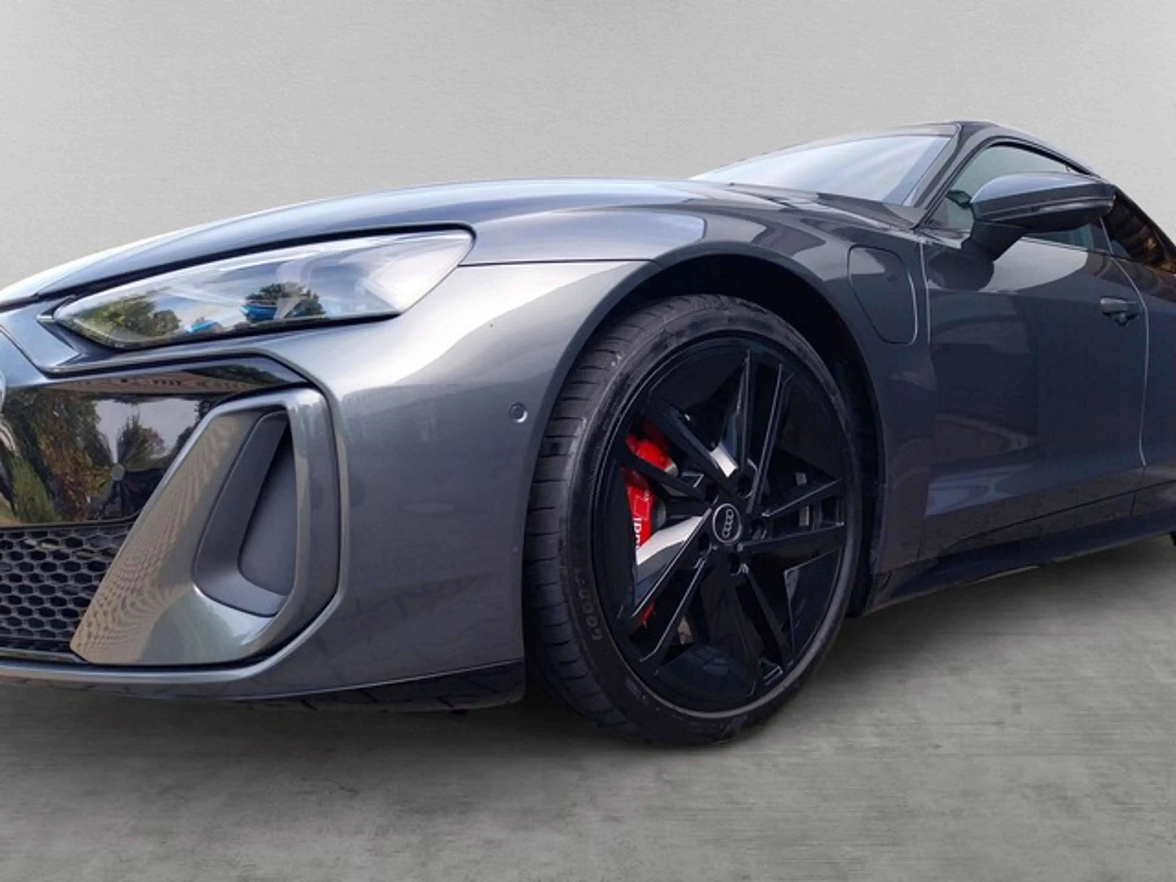 Audi e-tron GT S Laser Pano HeadUp B&O 21" StdHz Allradlenk — photo 6