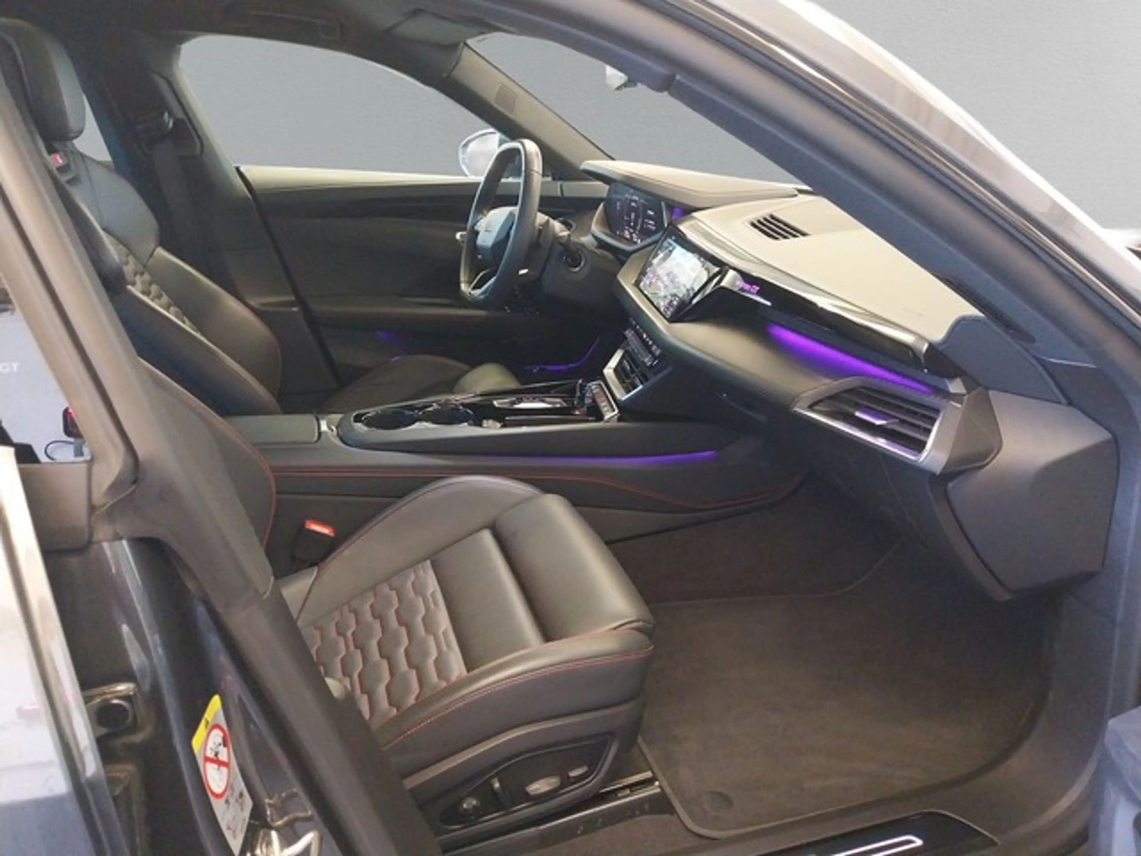 Audi e-tron GT S Laser Pano HeadUp B&O 21" StdHz Allradlenk — photo 7