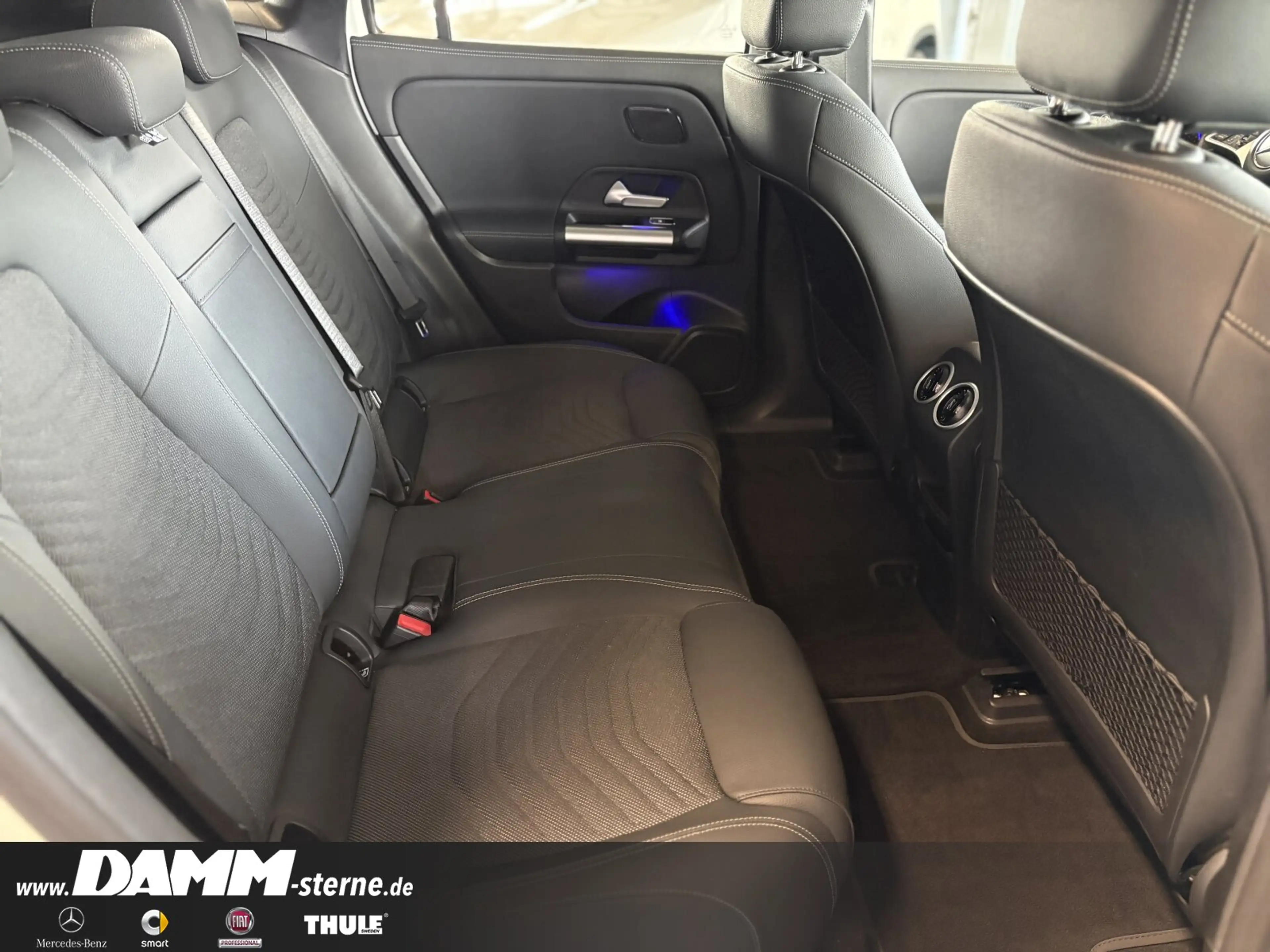 Mercedes-Benz EQA 300 EQA 300 4M Progr.Adv+/MEMORY/FAP/AHK/60M GA+Flex — photo 14