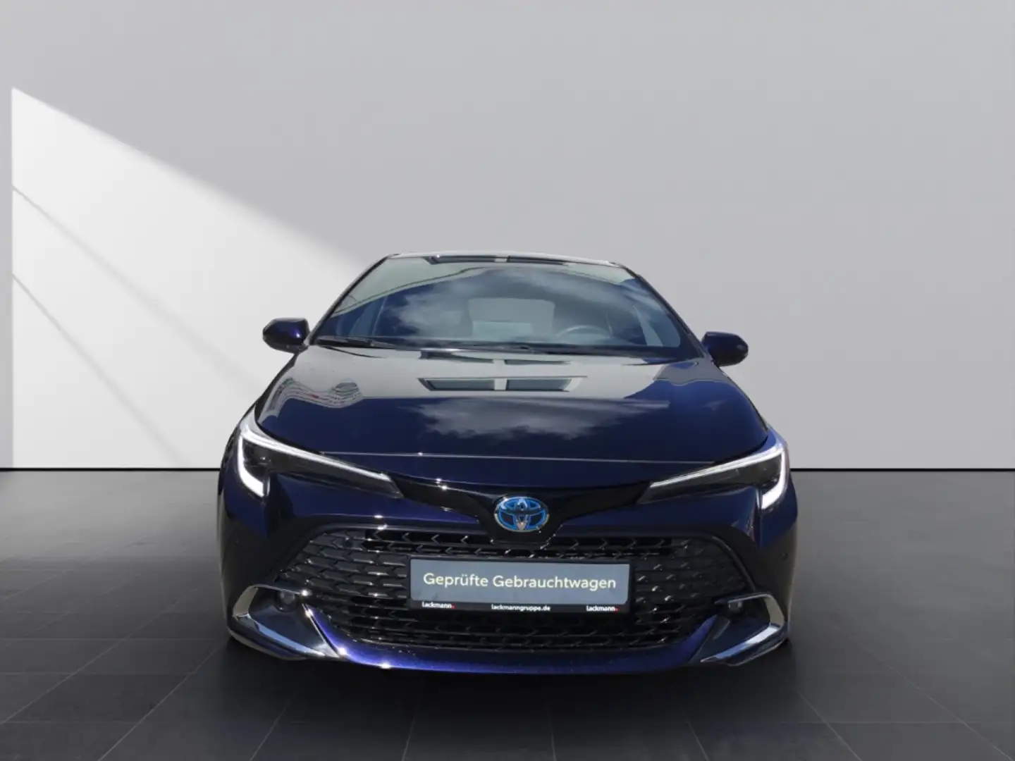 Toyota Corolla 1.8 Hybrid Team D*Technikpaket* Blau - 2