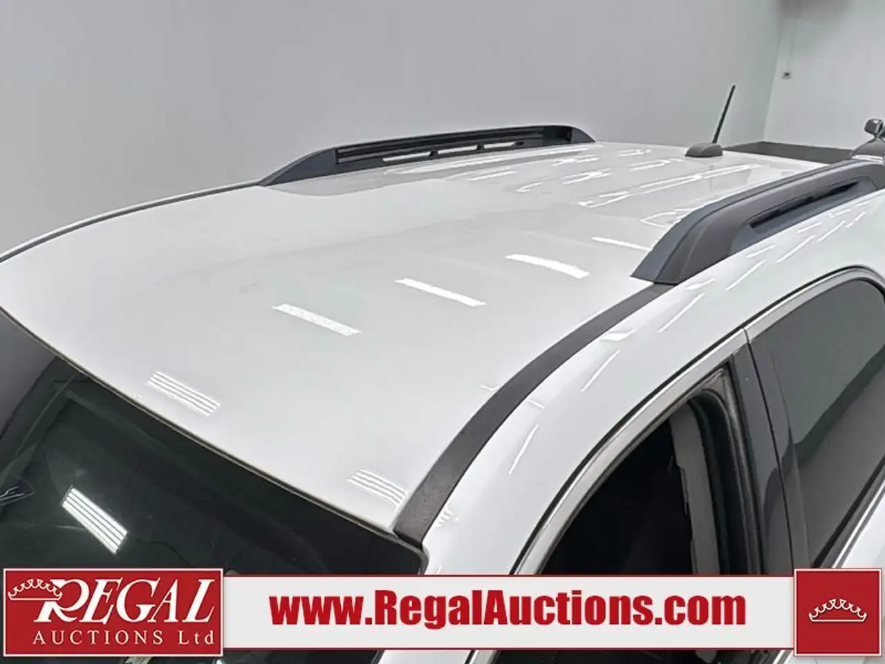 Chevrolet Equinox снимка Chevrolet Equinox