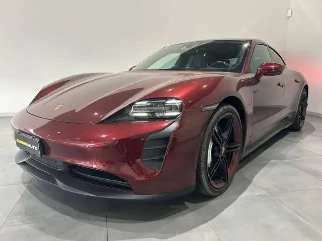 Porsche Taycan