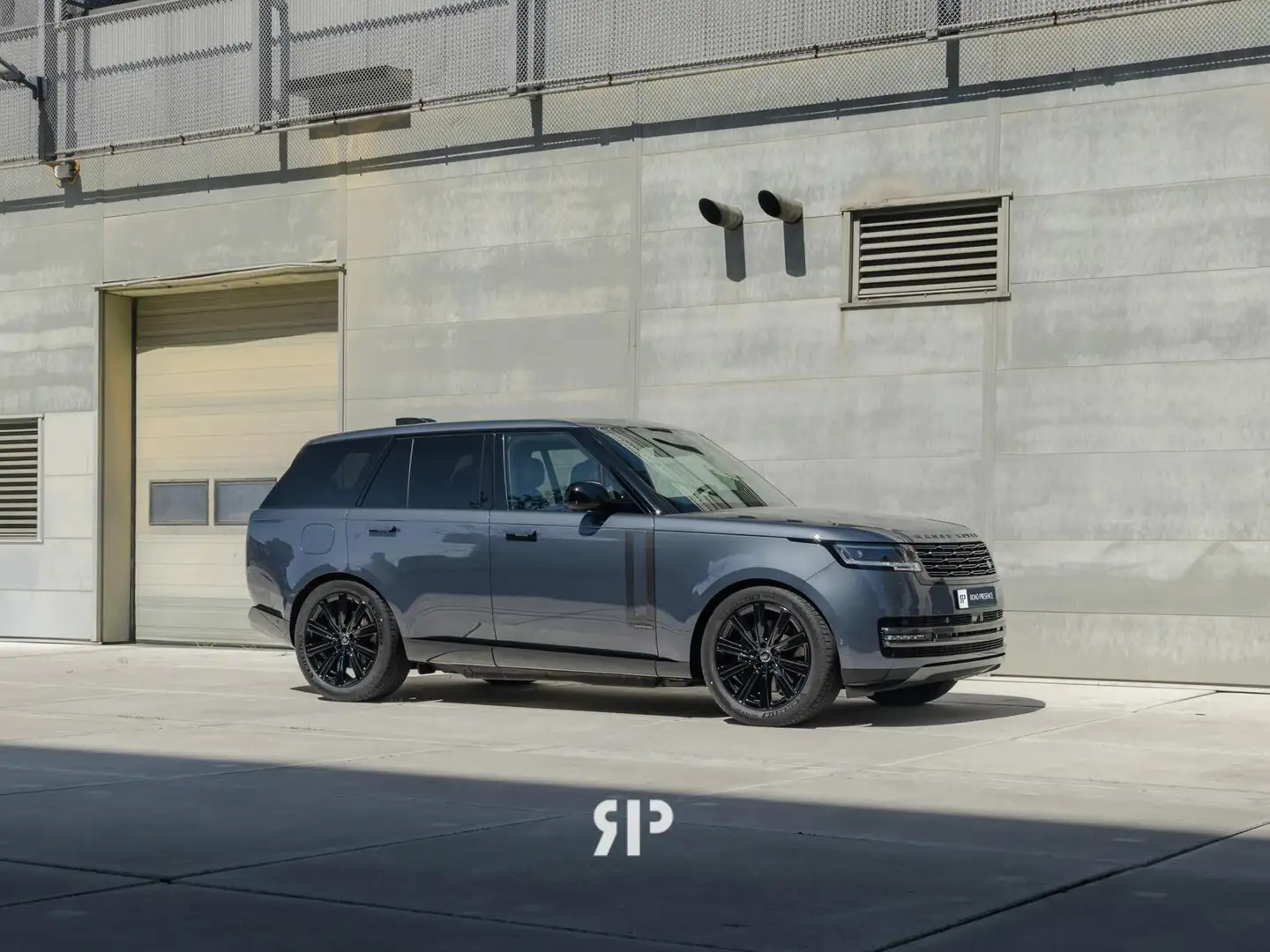 Land Rover Range Rover 3.0 P550e Autobiography Blauw - 1