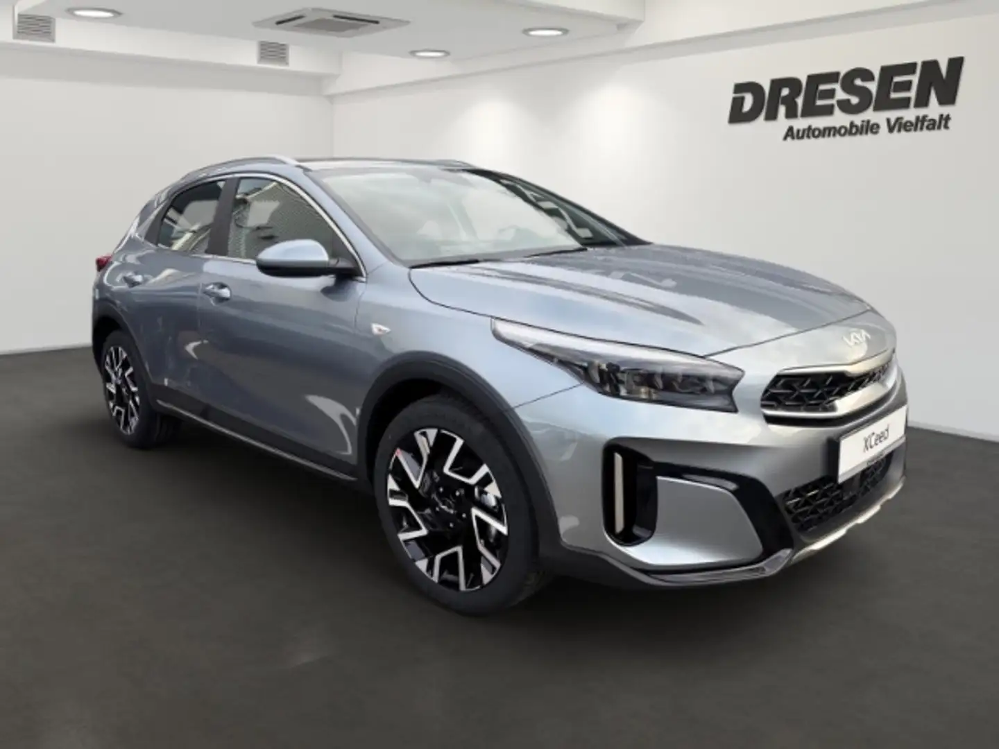 Kia XCeed VISION 1.5 DCT NAVI,KLIMA,SITZHZG,KAMERA Plateado - 2