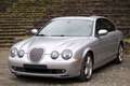 Jaguar S-Type R der Beste auf dem Markt 3 Jahre Garantie Plateado - thumbnail 5
