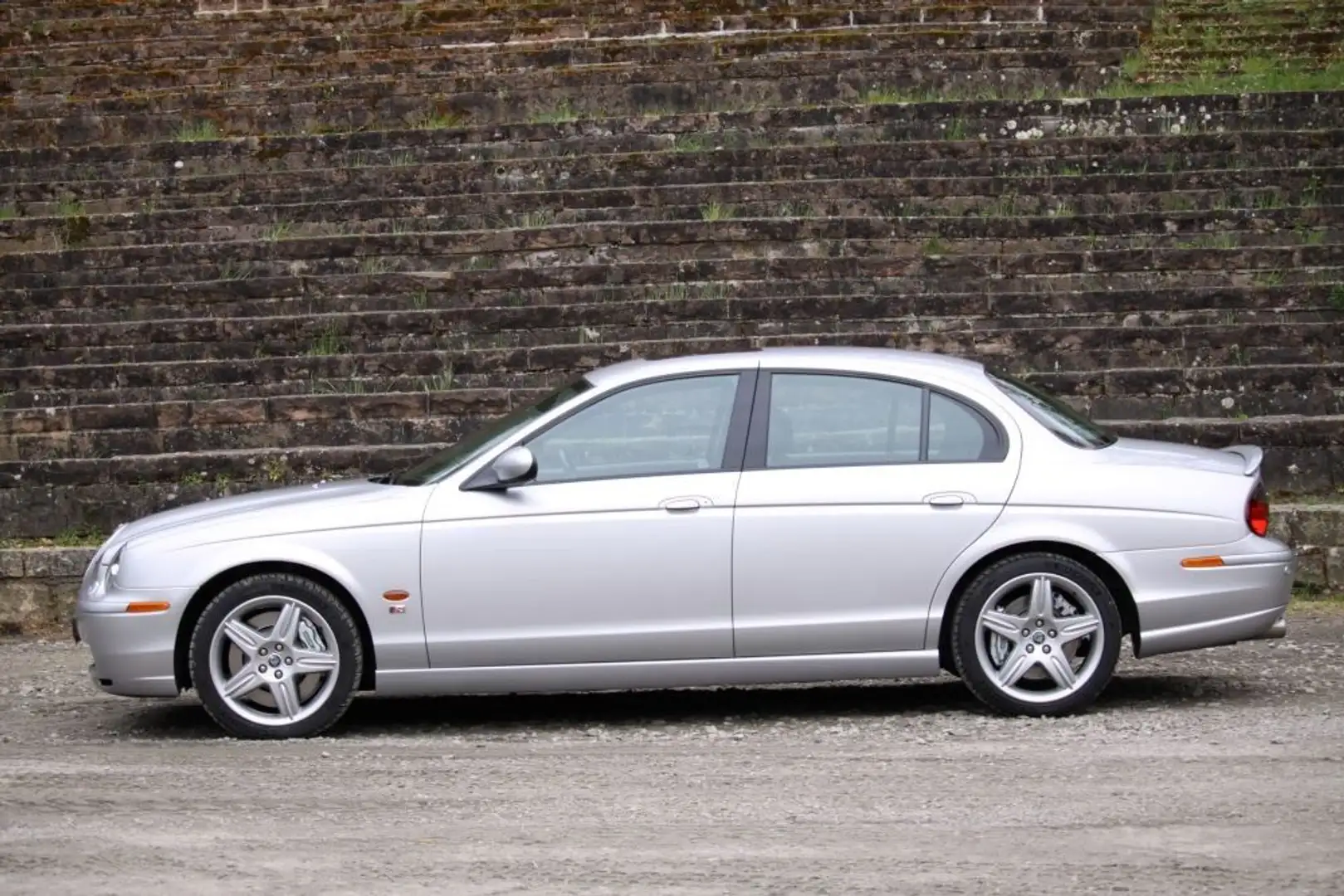 Jaguar S-Type R der Beste auf dem Markt 3 Jahre Garantie Plateado - 2