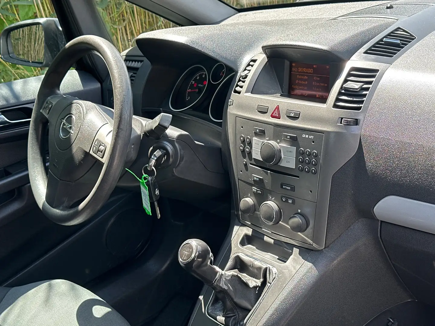 Opel Zafira 1.8 Temptation 7P Airco Cruise Trekhaak Nieuwe Apk Сірий - 2
