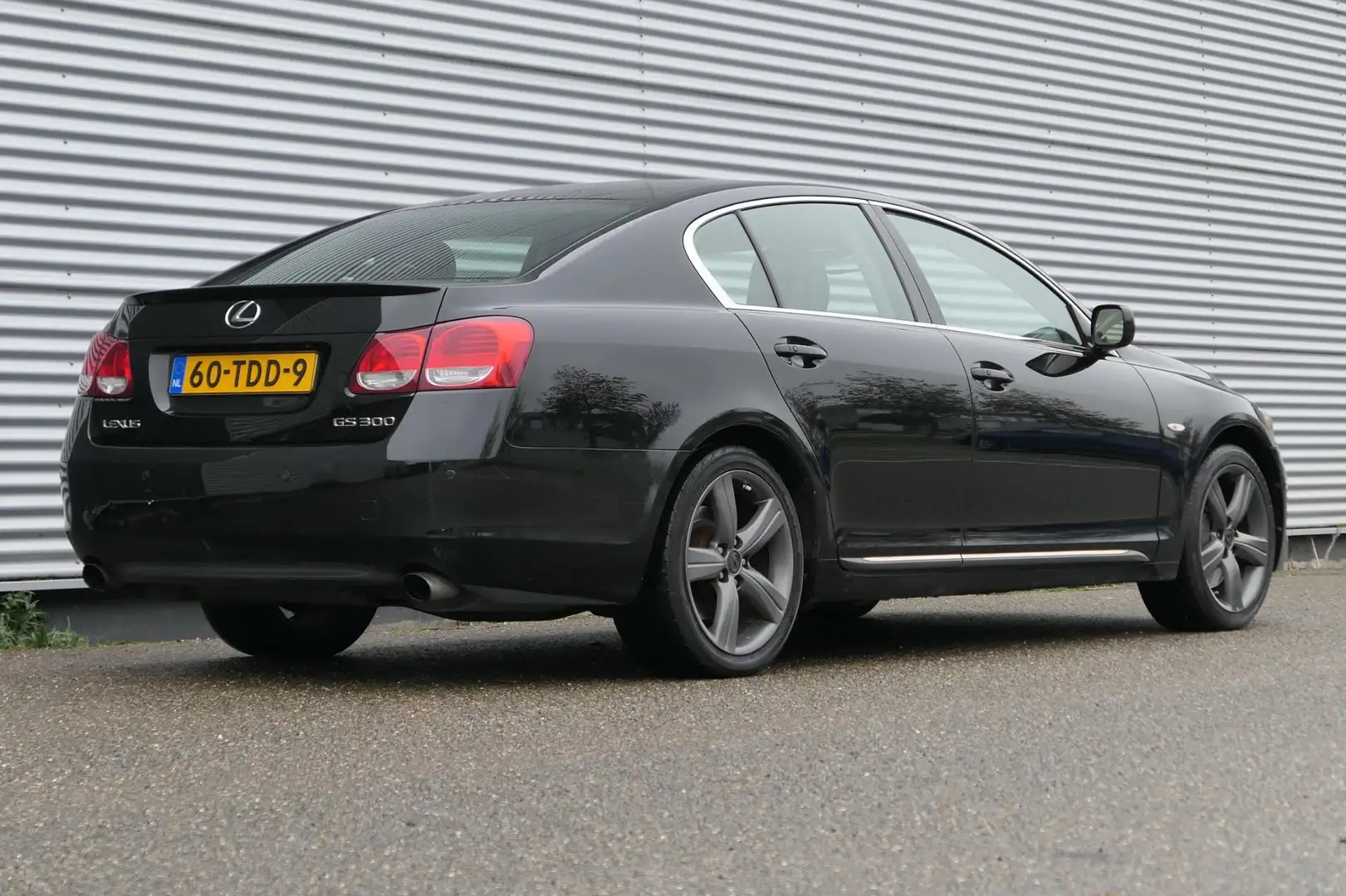 Lexus GS 300 Business Youngtimer Navi Cruise Stoelventilatie Nero - 2